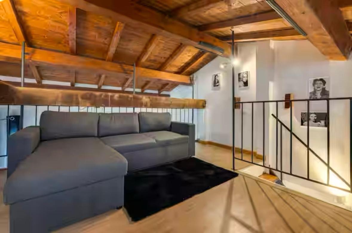Colosseo House