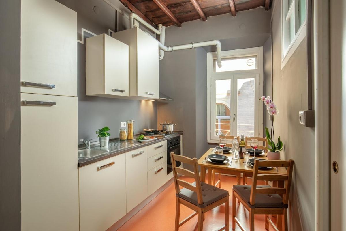 Dimora Florea - In The Heart Of Campo De' Fiori Apartment Rome