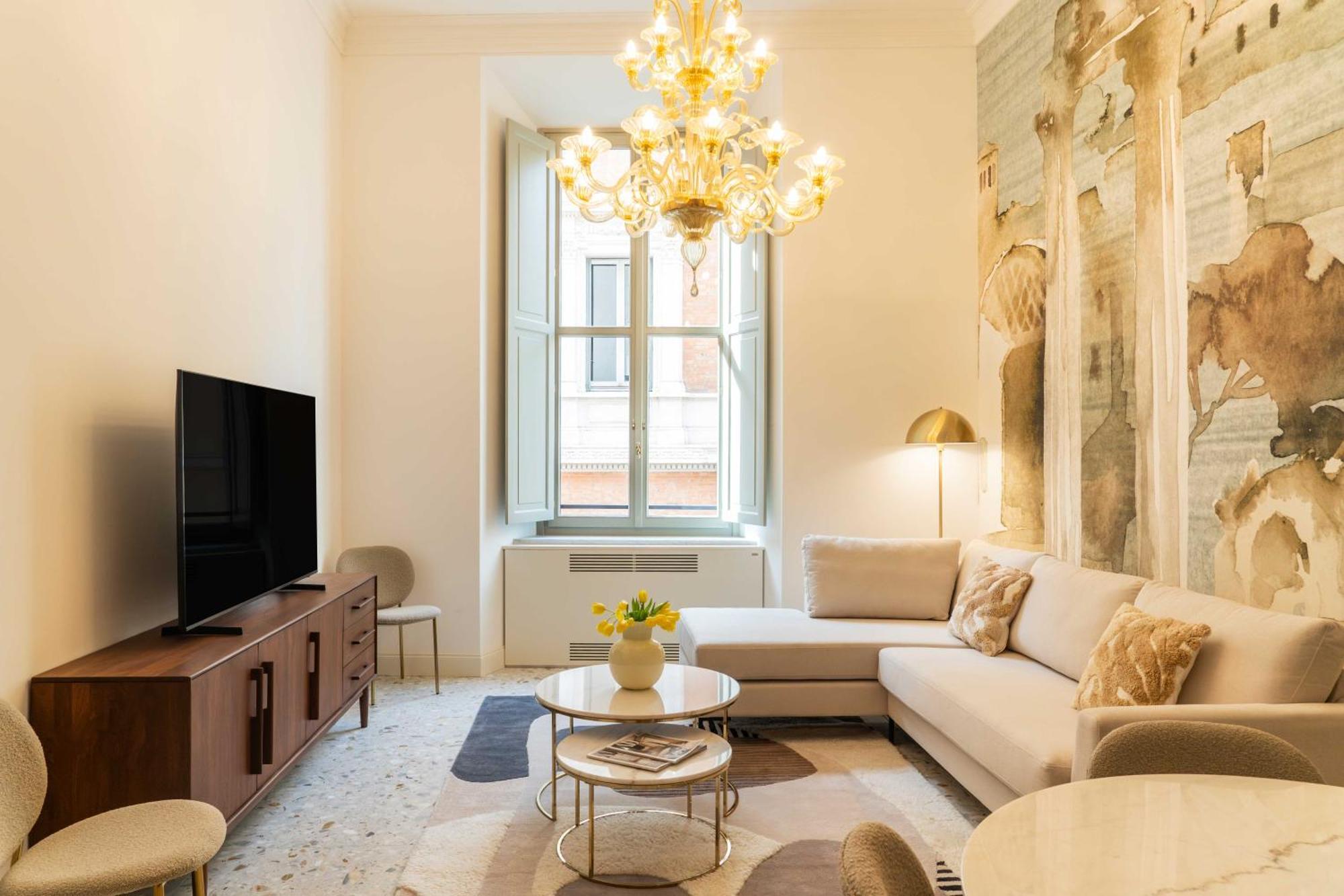Palazzo Raggi Luxury Apartment Rome