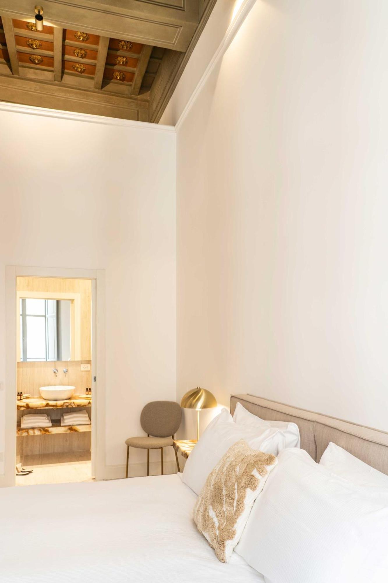 Apartment Palazzo Raggi Luxury Rome
