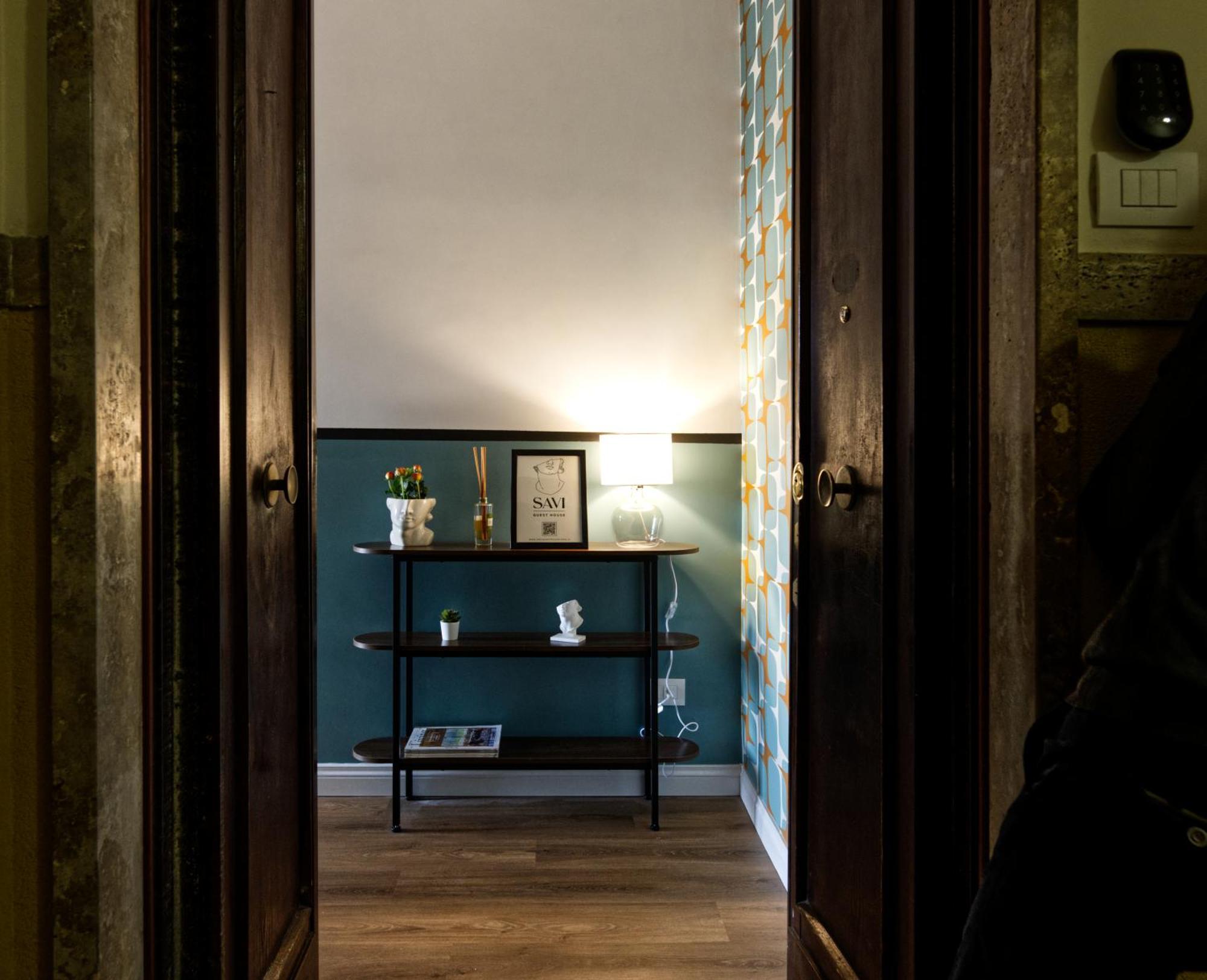 Savi Metro B S Paolo Guest house *