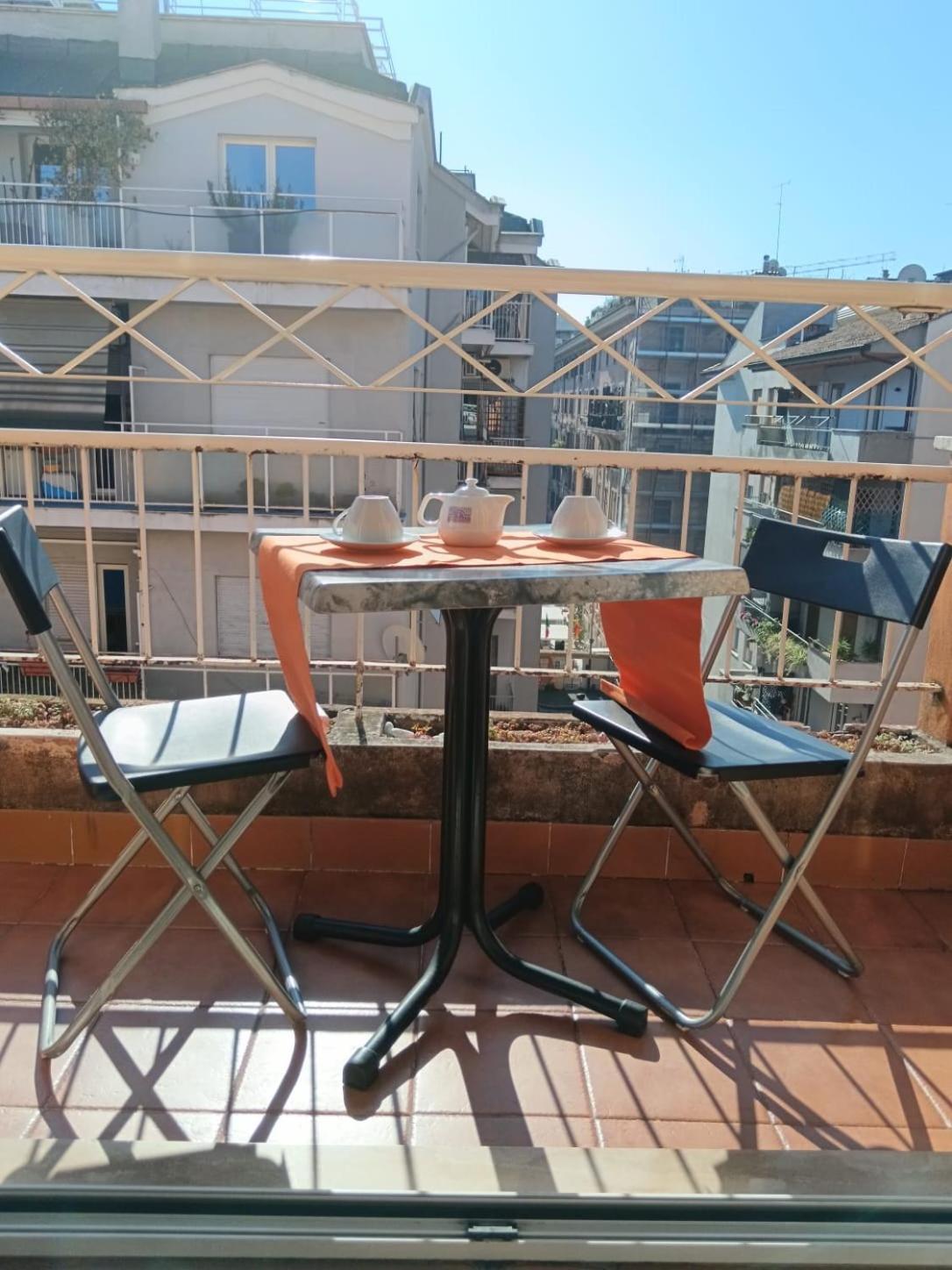 Di Fronte Alla Cupola Acomodação com café da manhã  4*