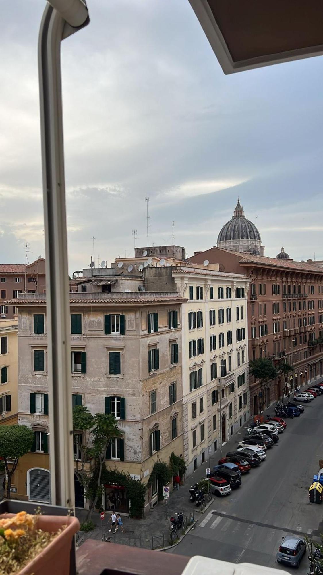 Appartement S.pietro Elvira's Retro Rome