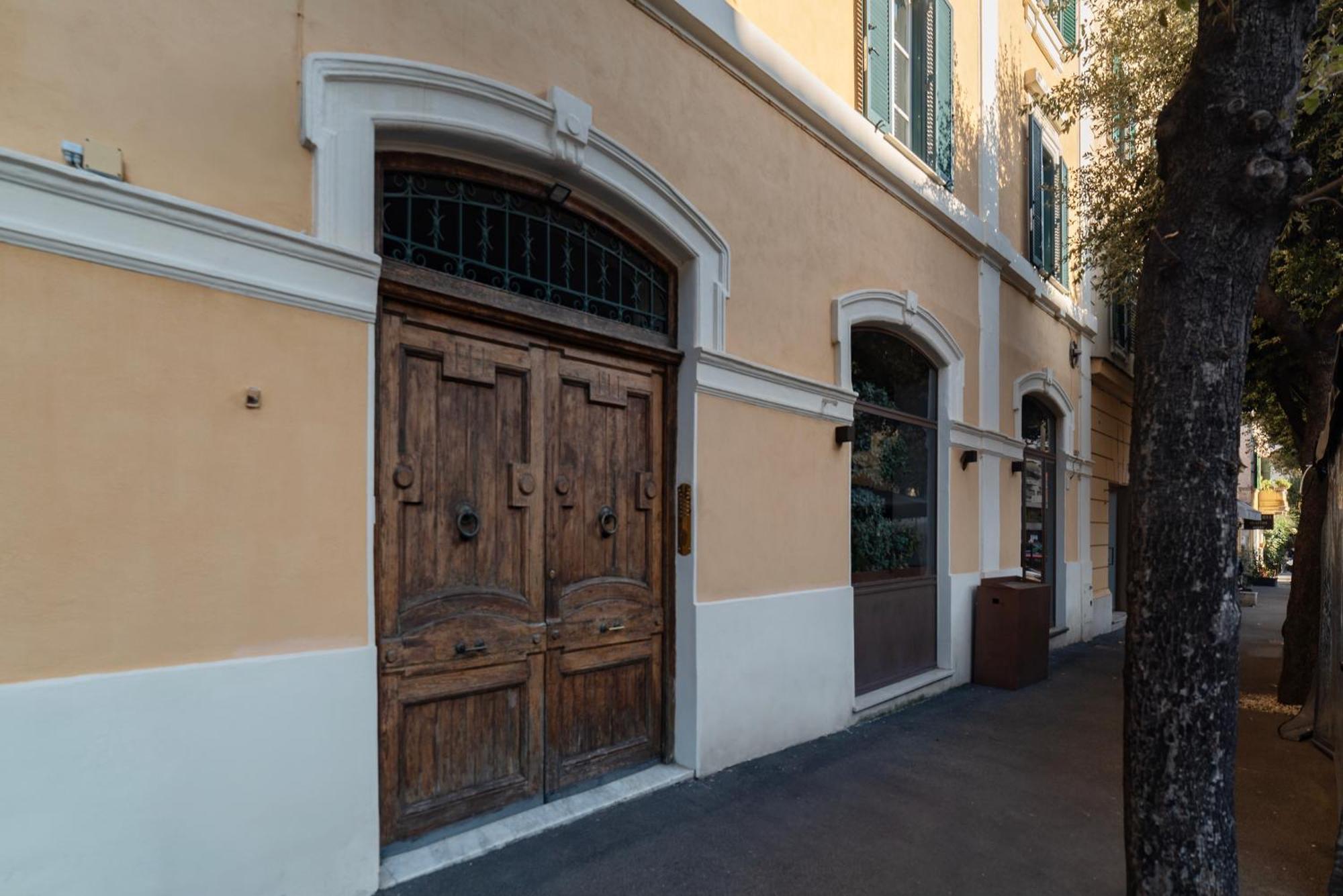 Santa Maria Alle Fornaci - Fromhometorome Apartment Rome