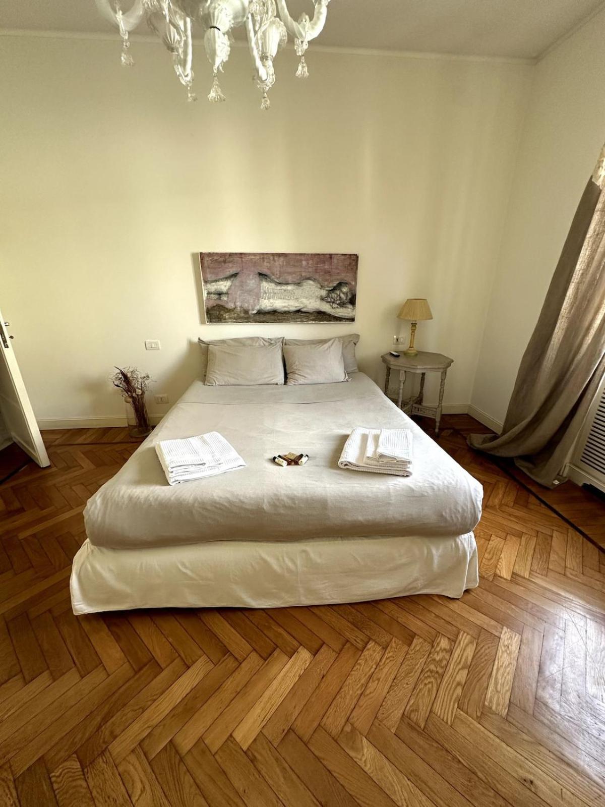 Apartment Refined 19