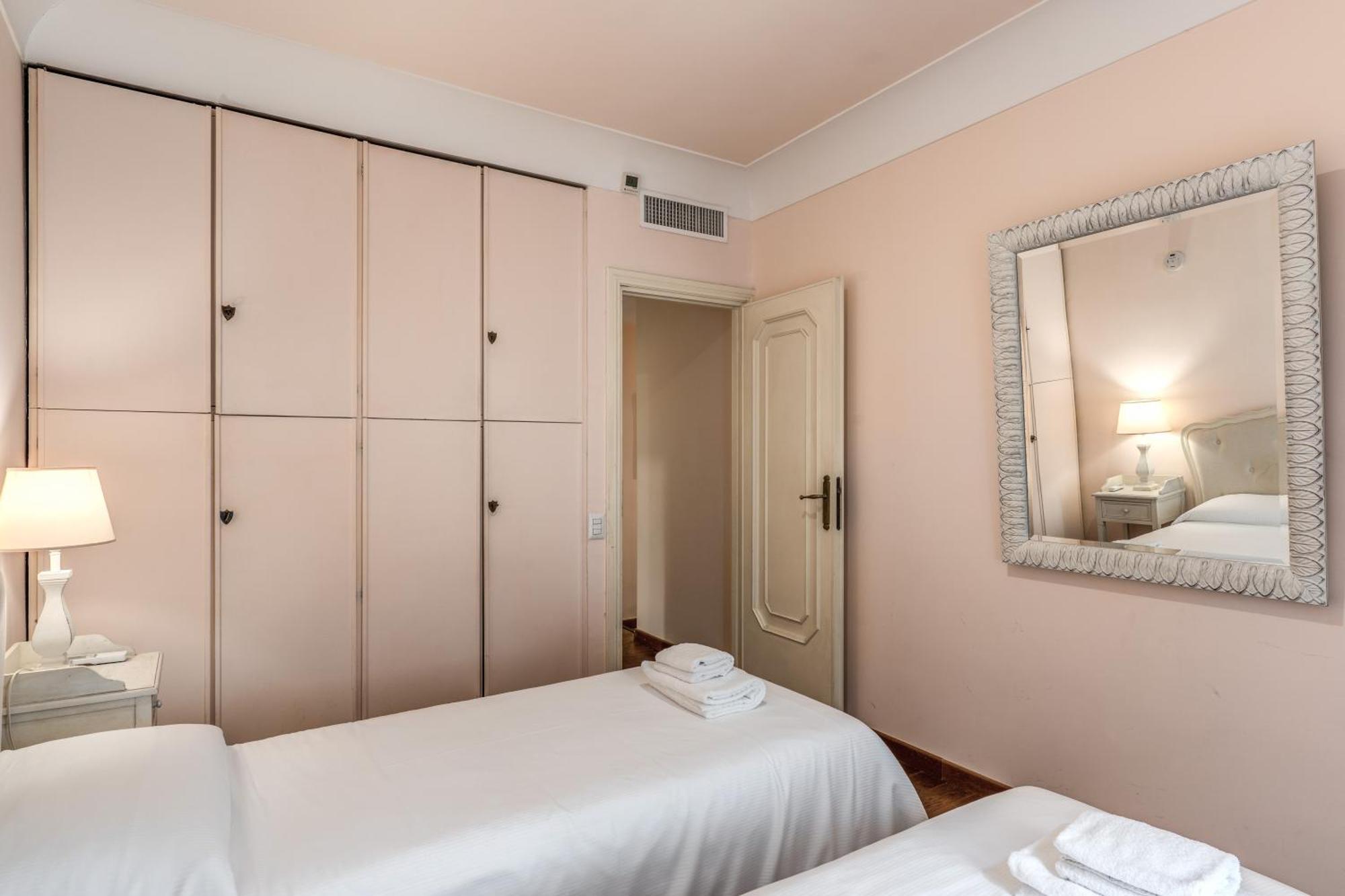 Crispi Little 1 Apartment *