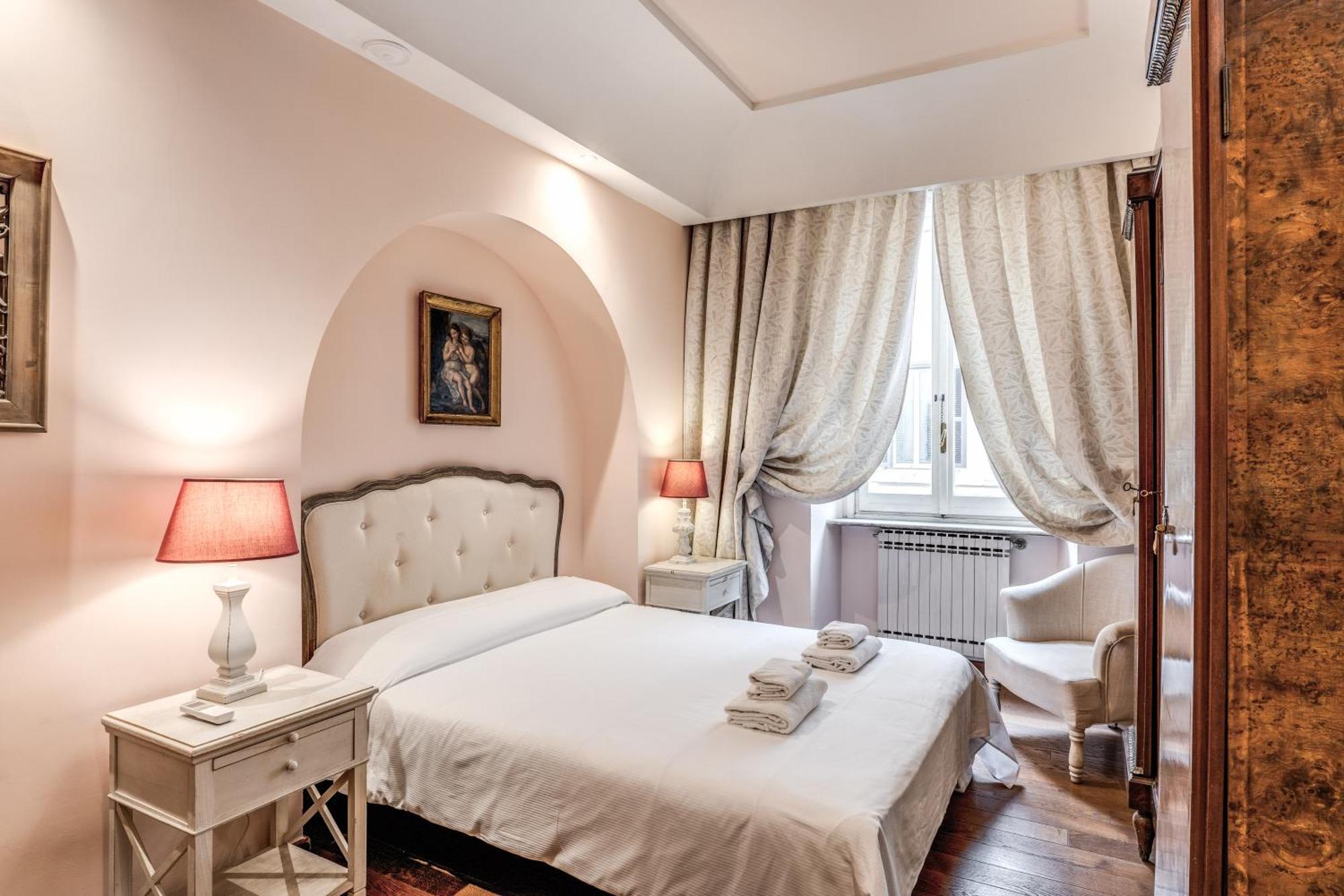 Apartment Crispi Little 1 *