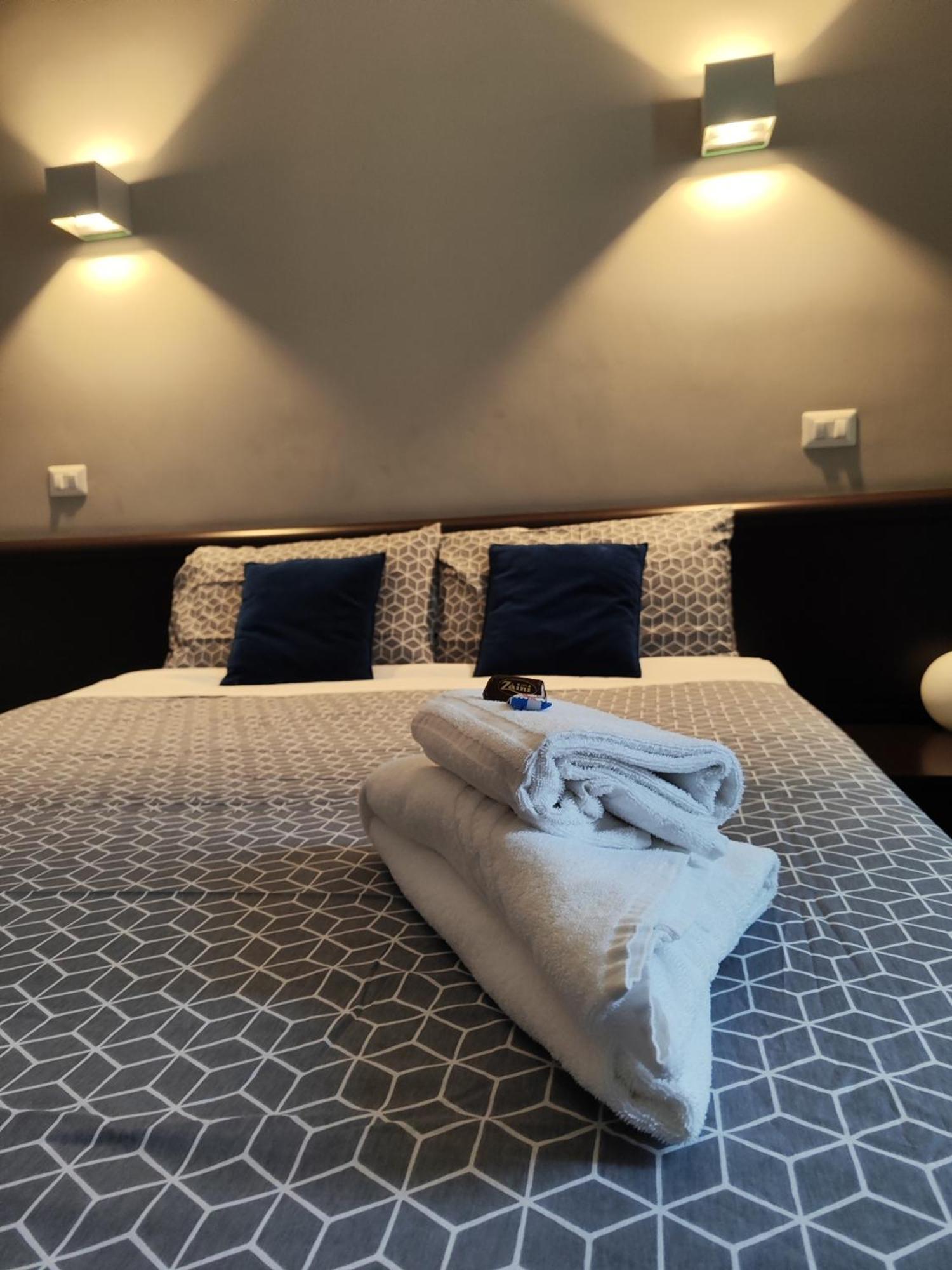 Chroma Exy - Chroma Italy Rome