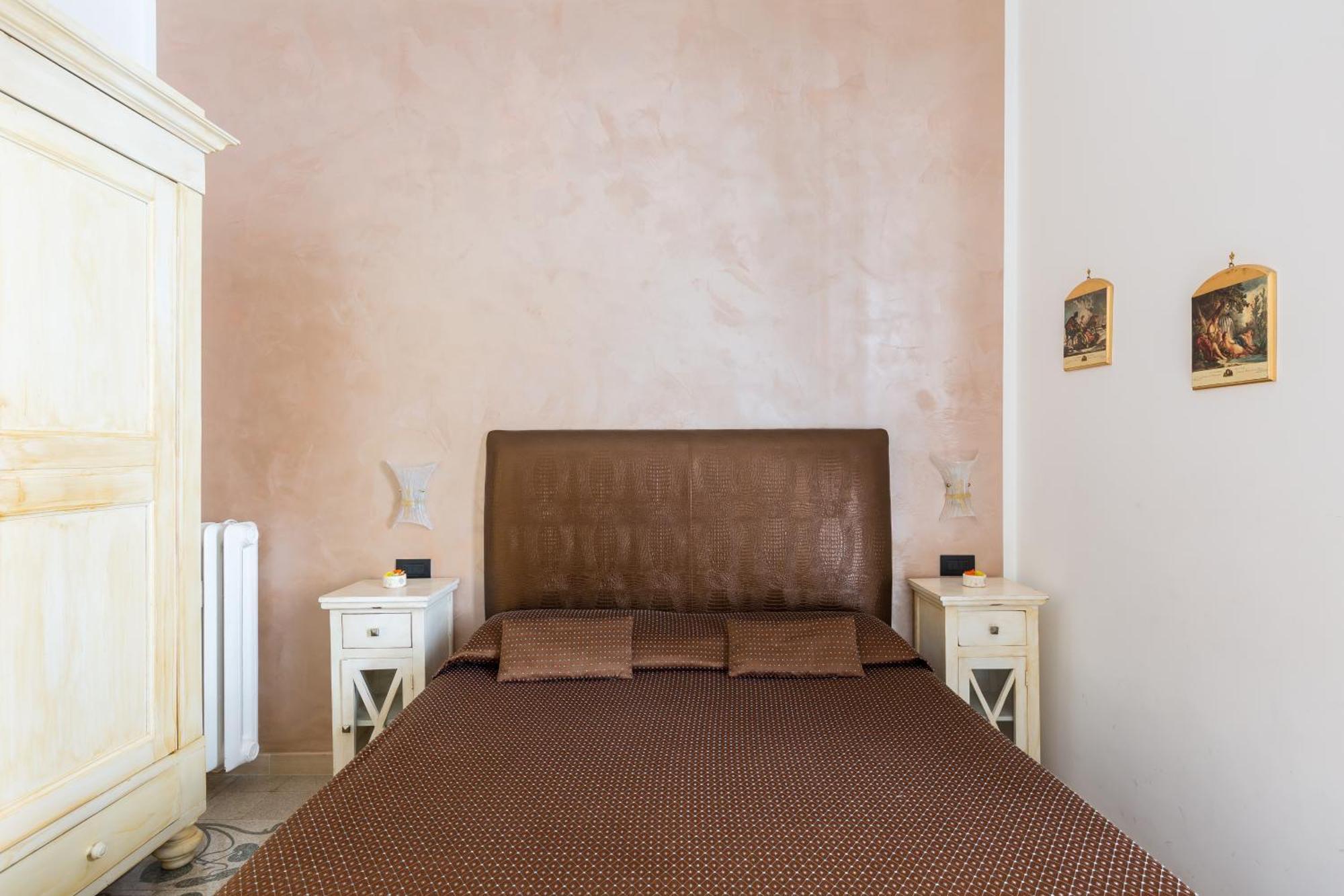 Relais Calamatta 2*