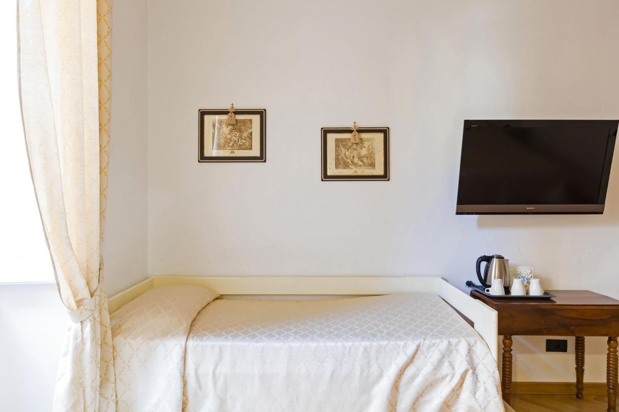 Couette-café Relais Calamatta 2*