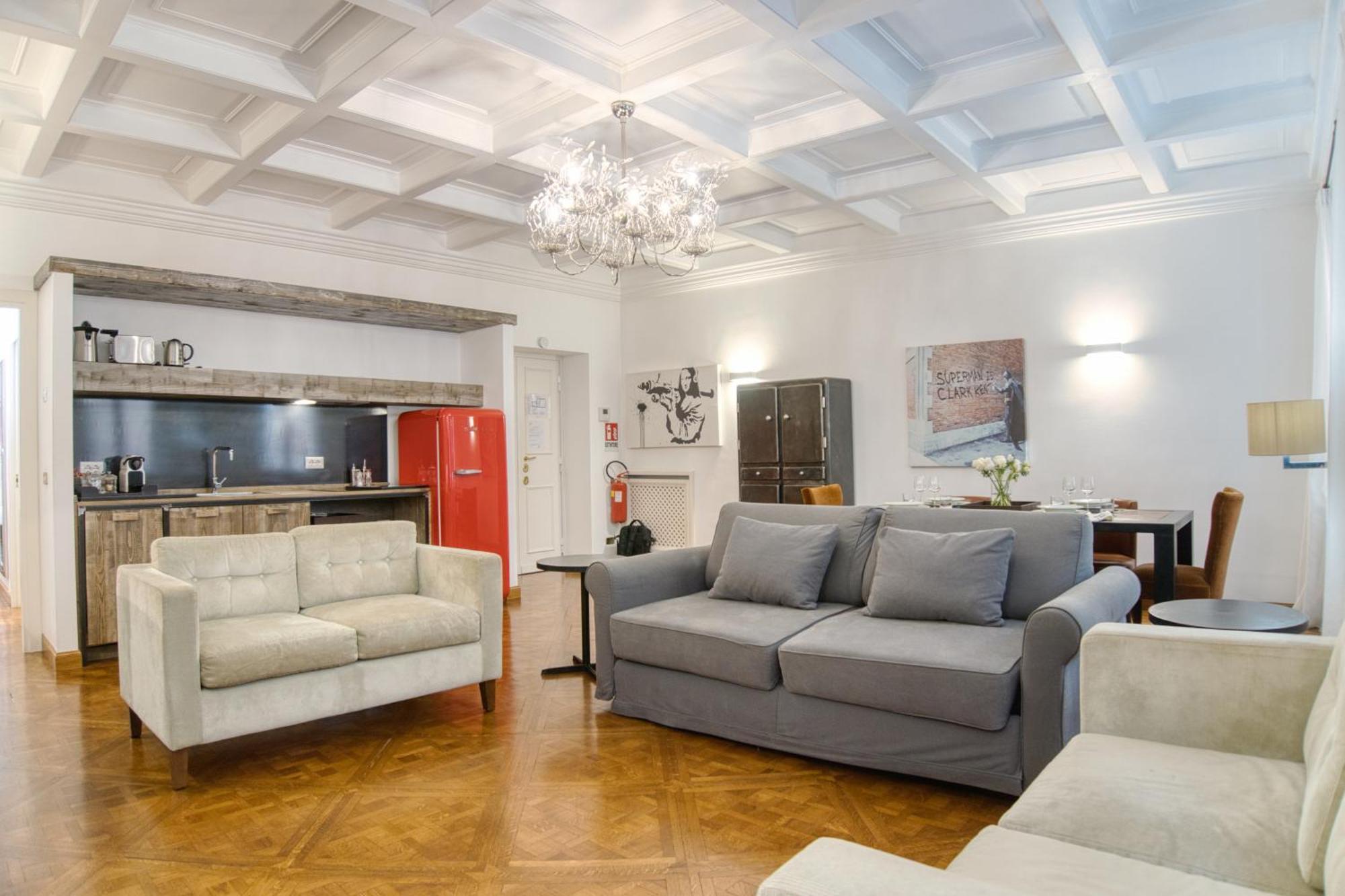 Orsoline 8 * Roma