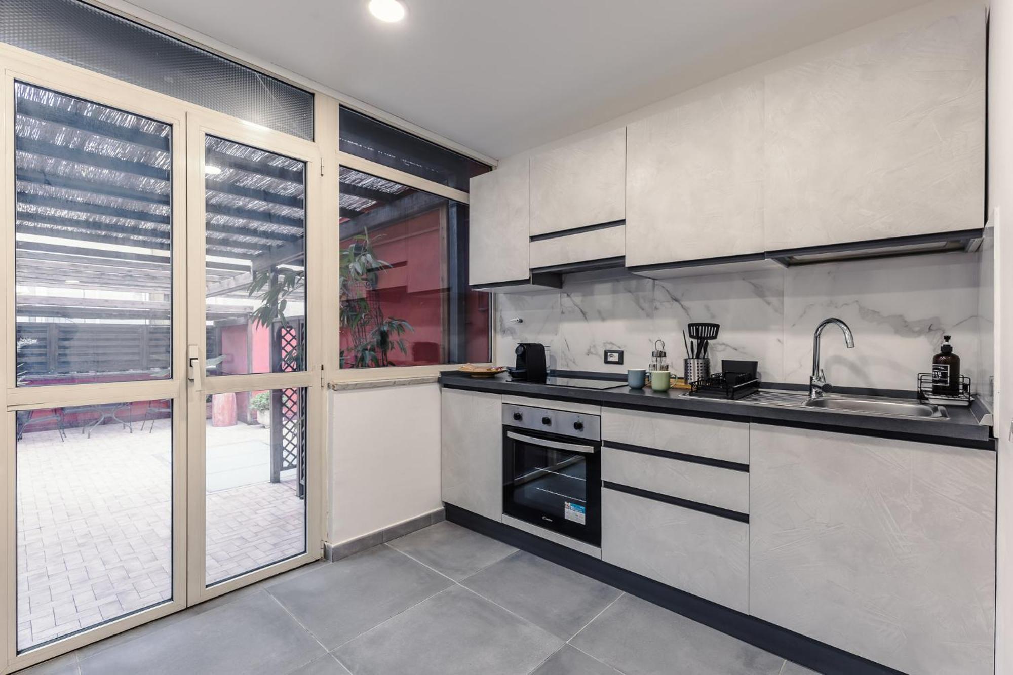 Apartment Nvmen Colosseo