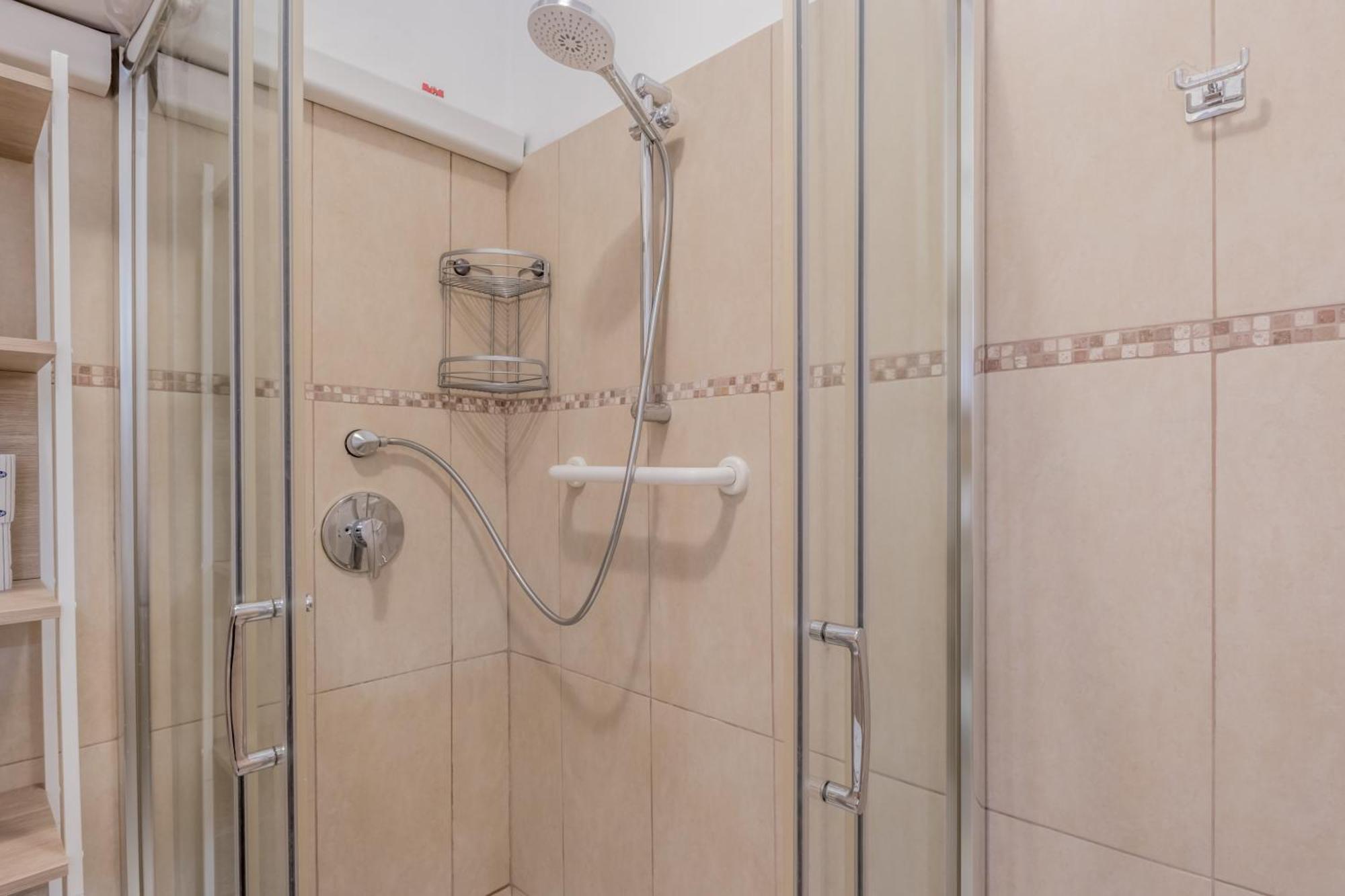 Fara Sabina Large Aparment Rome