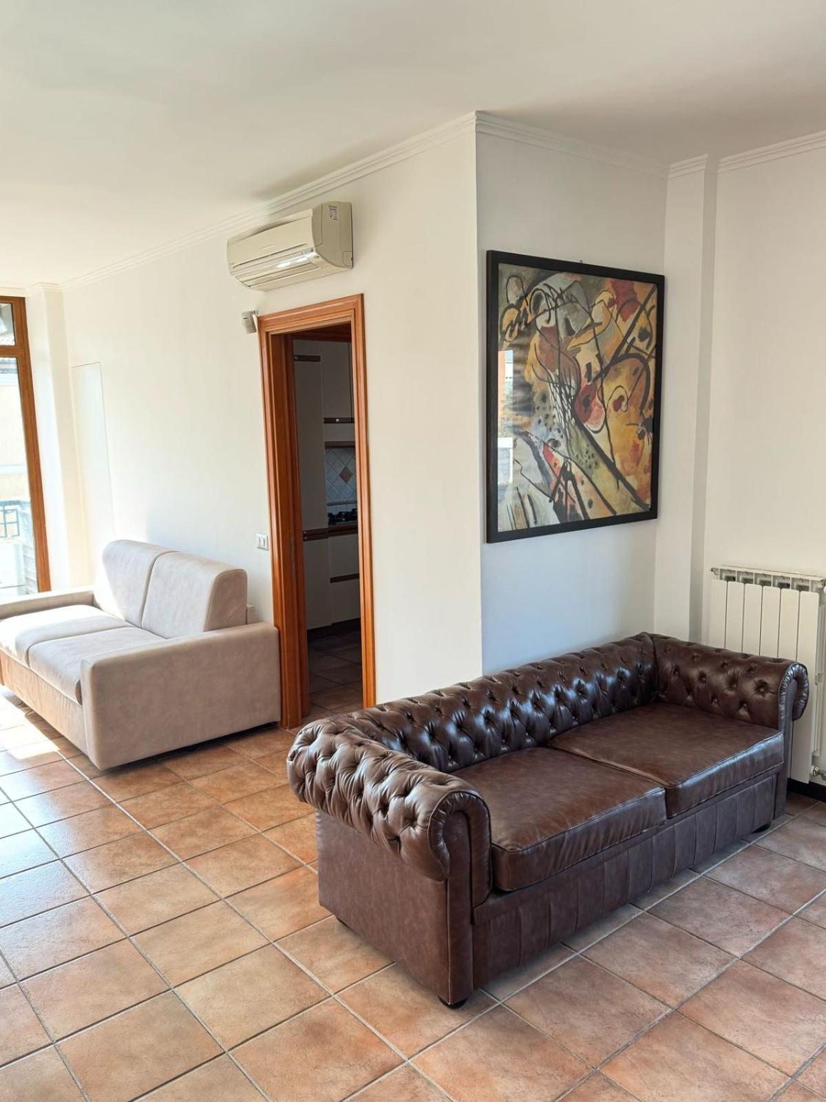 Apartment La Casa Del Tomo *