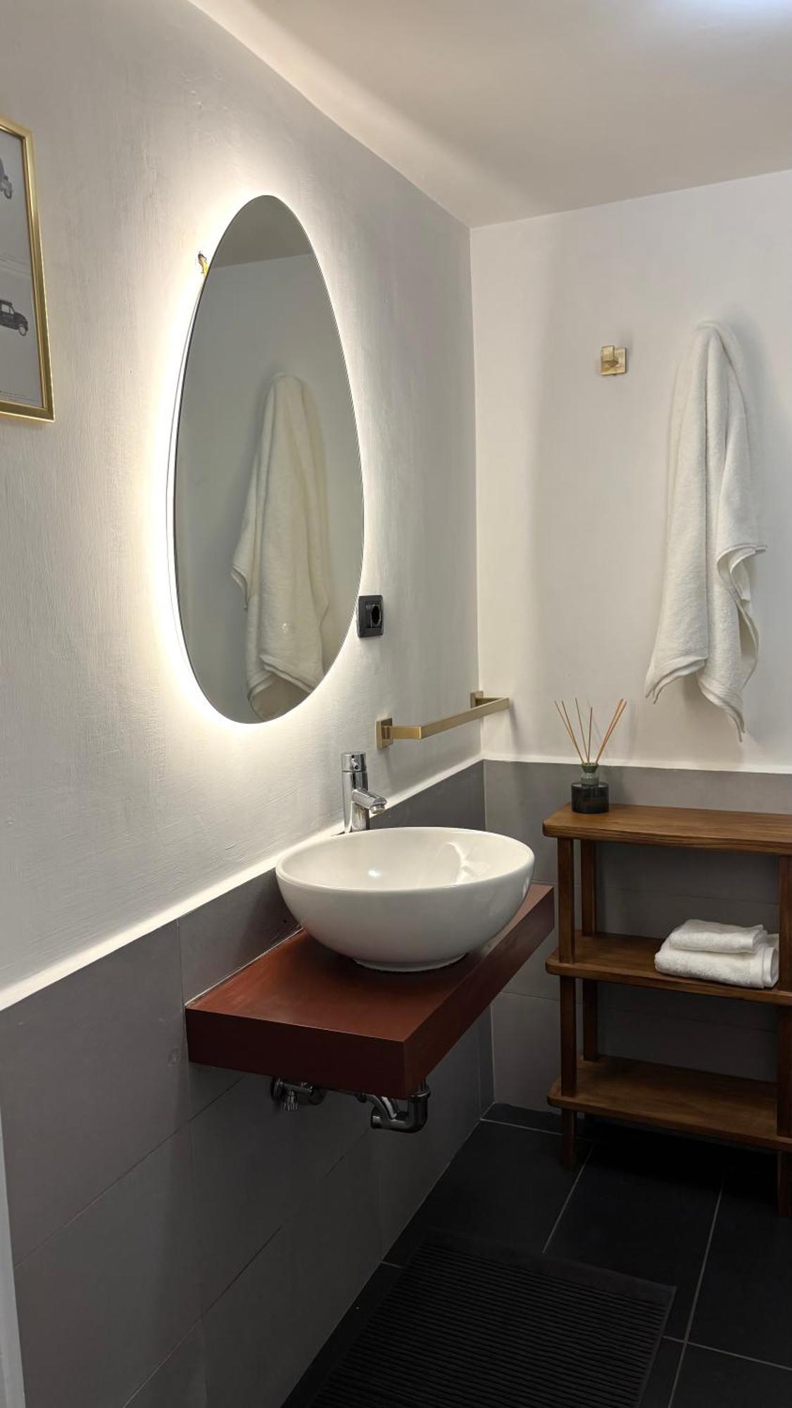 Elegant In Rome's Historic Center Appartamento Roma
