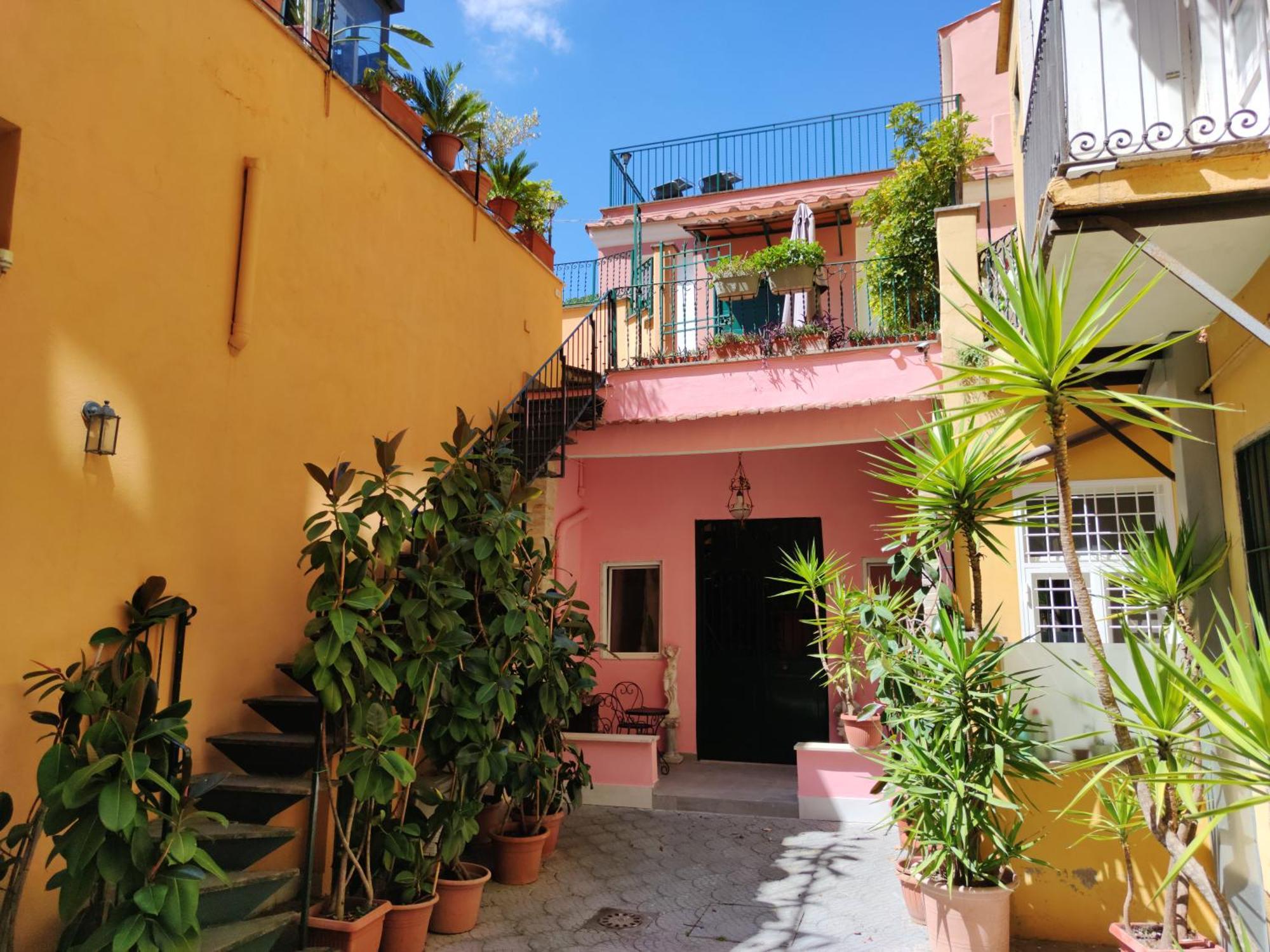 Appartement Domus Monami Dreams & Terrace In Trastevere *