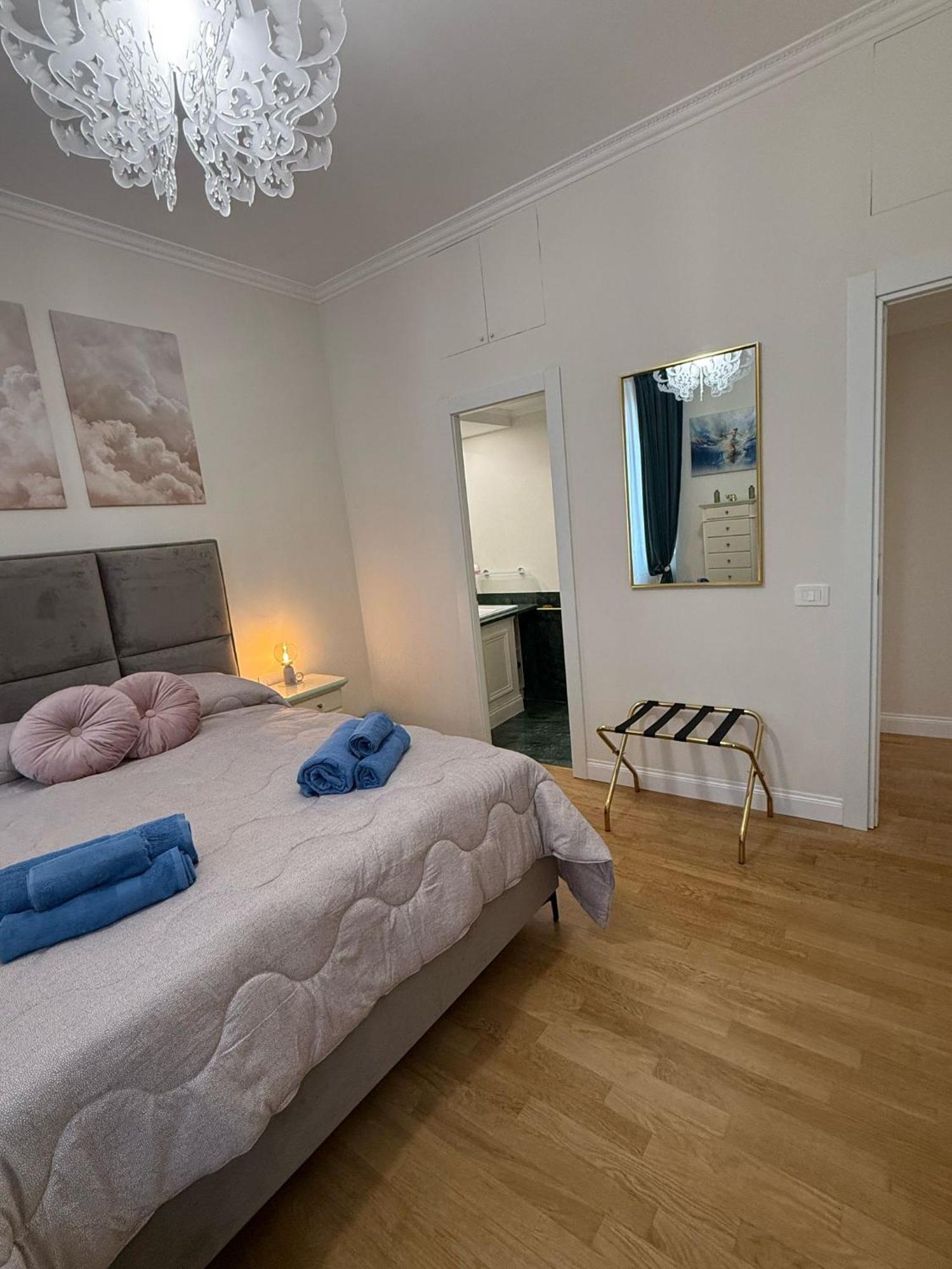 Antica Dimora Luxury Apartment Rome