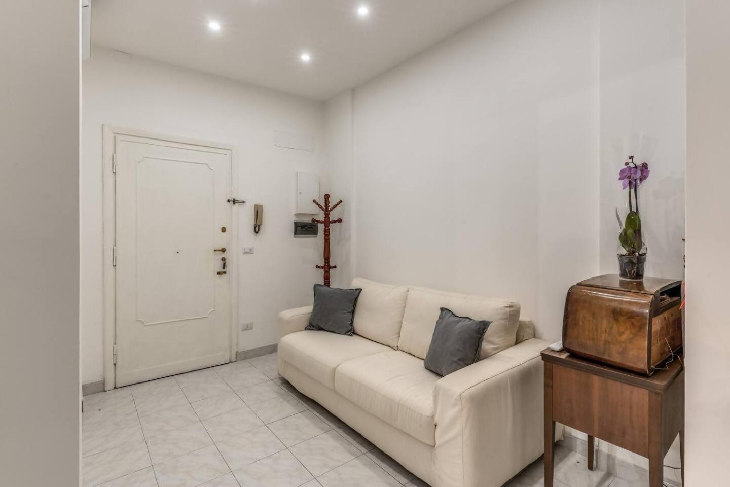 Apartment Ninas With Terrace Monteverde Rome