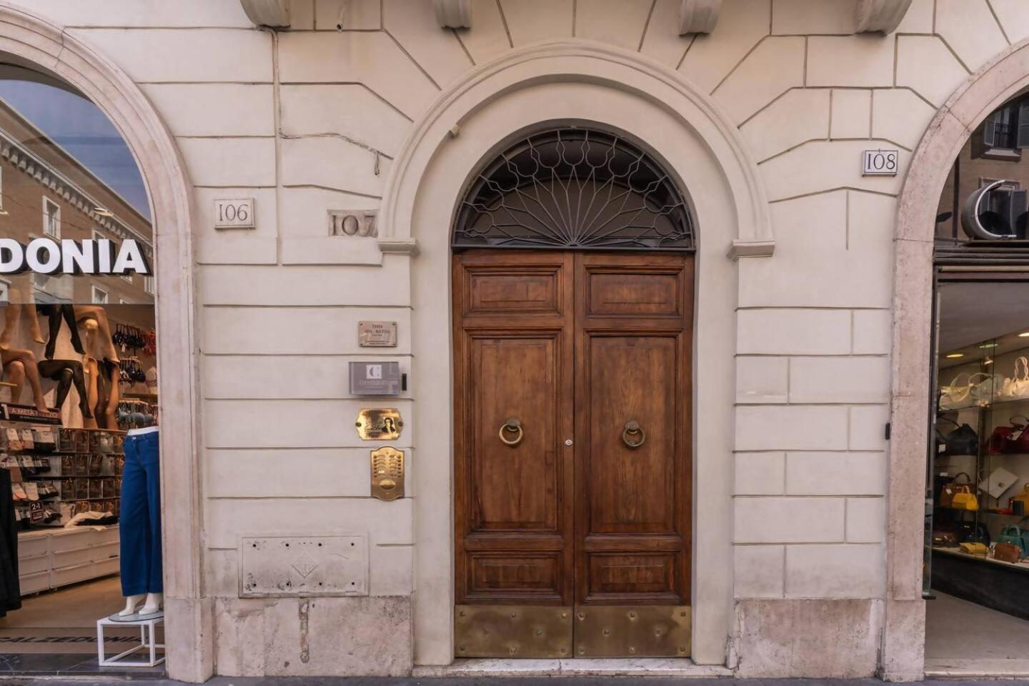 Domus In Via Del Corso Apartment Rome