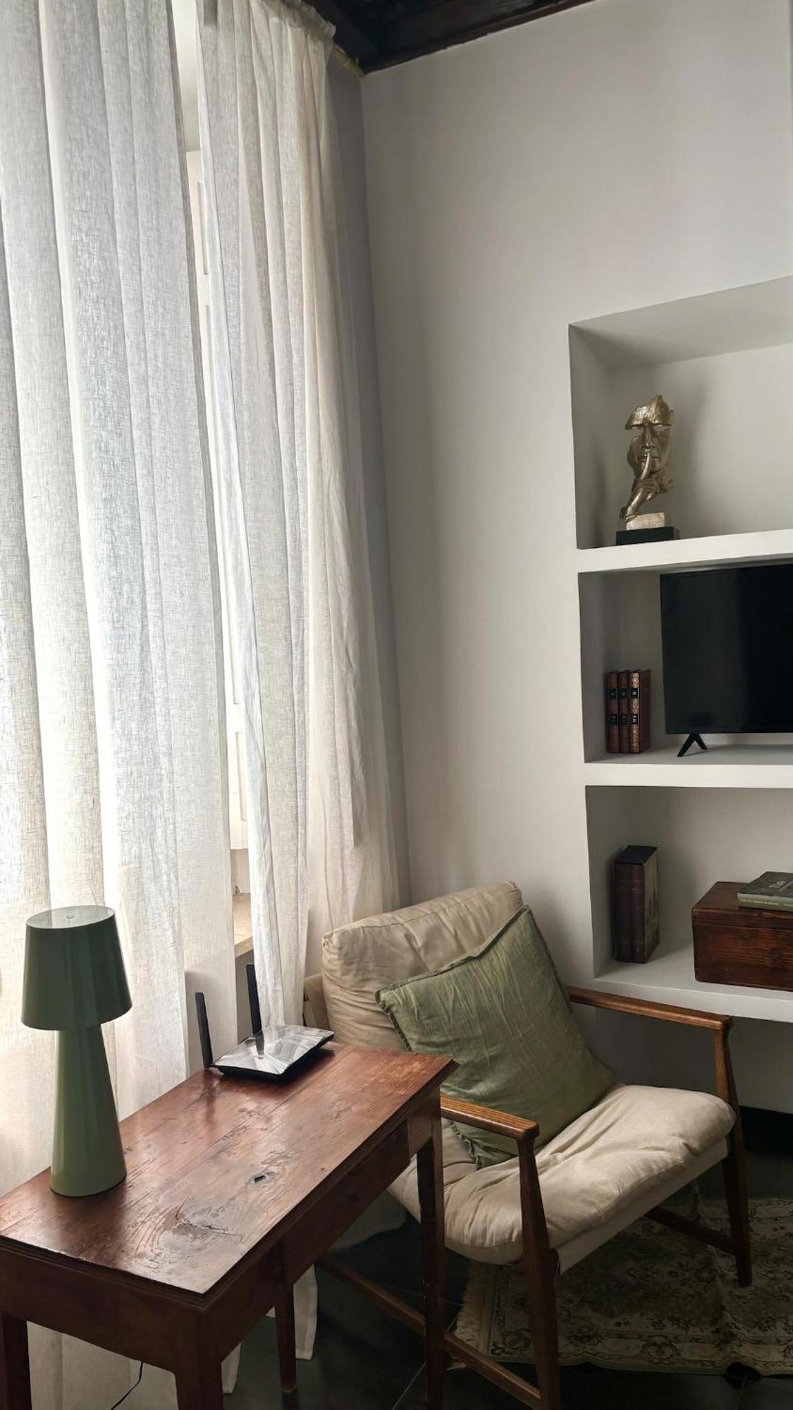 Appartamento Elegant In Rome's Historic Center *