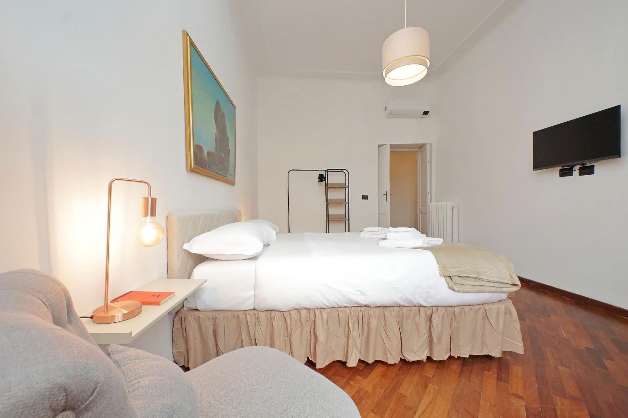 4bnb - Giant Giuliana Vatican Museum Apartment Rome