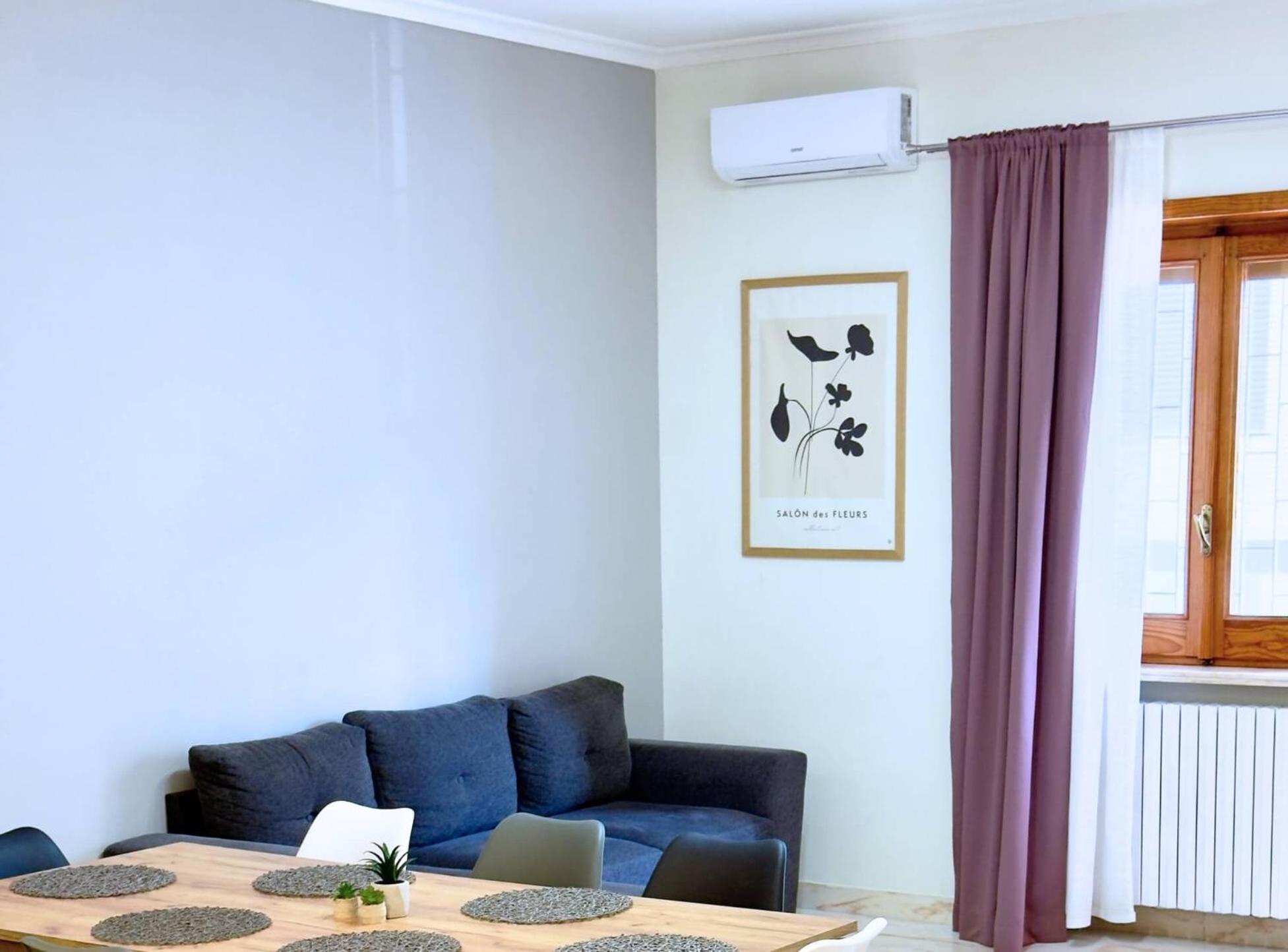Adelaide's House Apartment