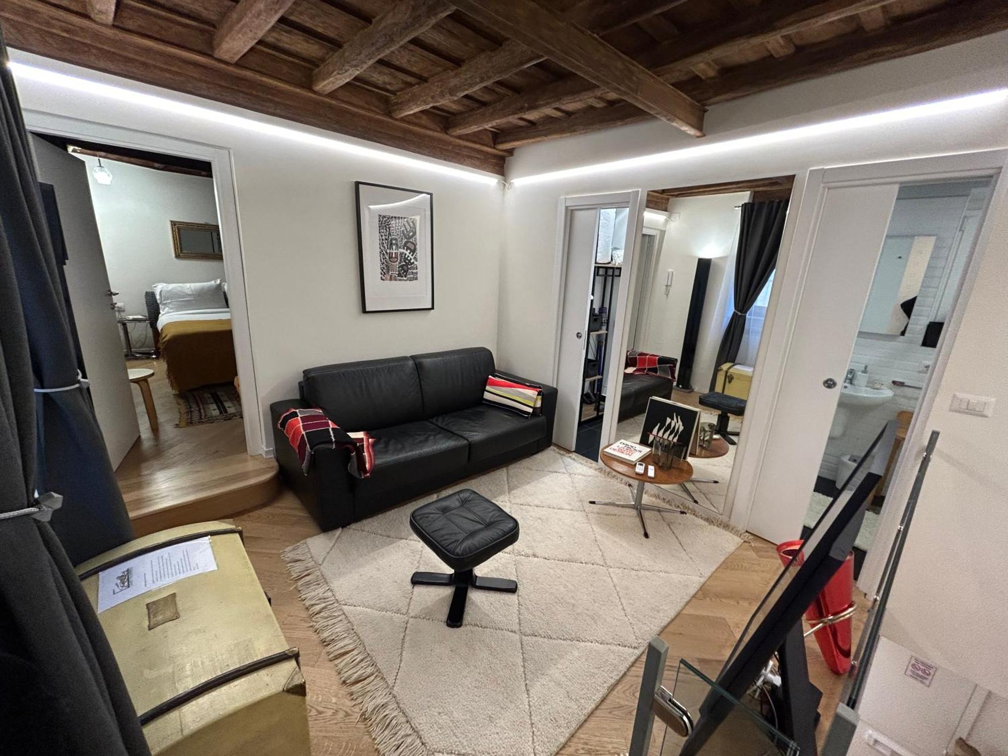 Leonetto Art Domus - Select In The Heart Of S Historic Center