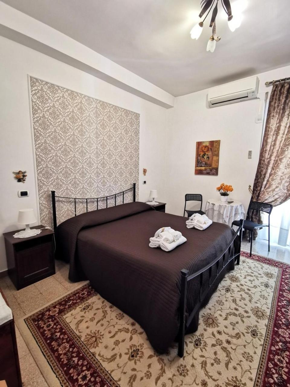 Divina Bed & Breakfast *