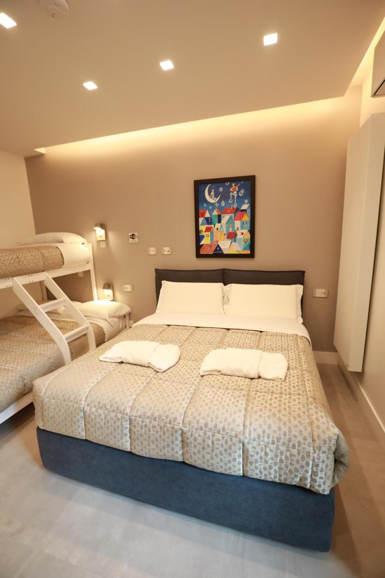 Unique Luxury Bed & Breakfast *