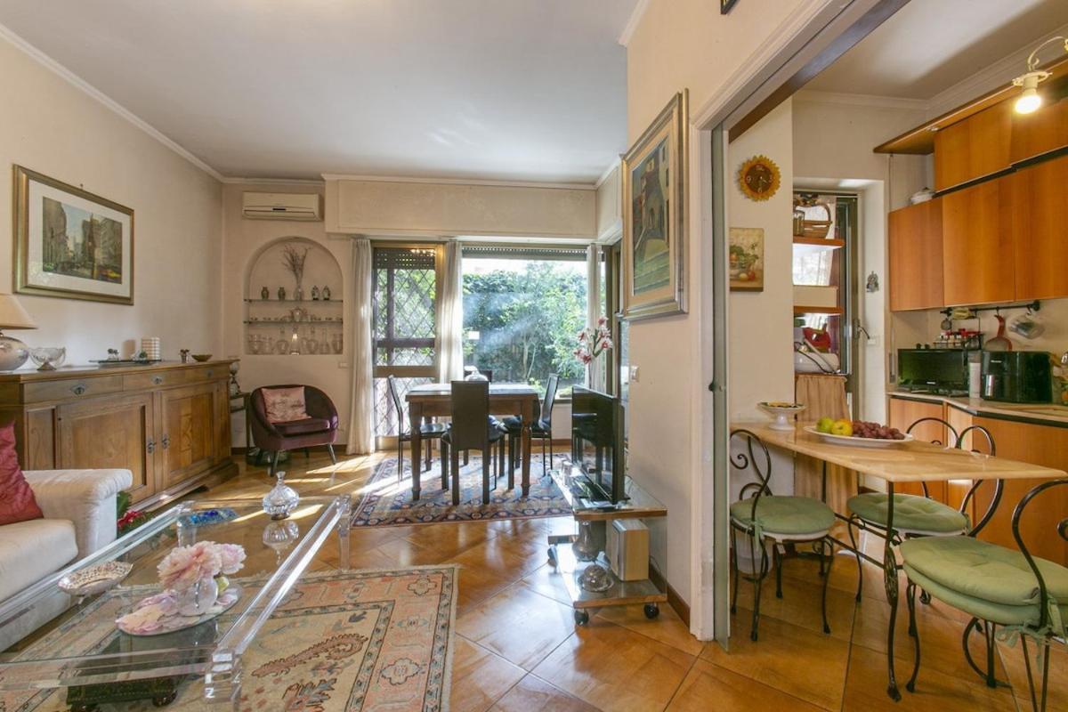 Apartment The Big Garden Metropolitana Cornelia