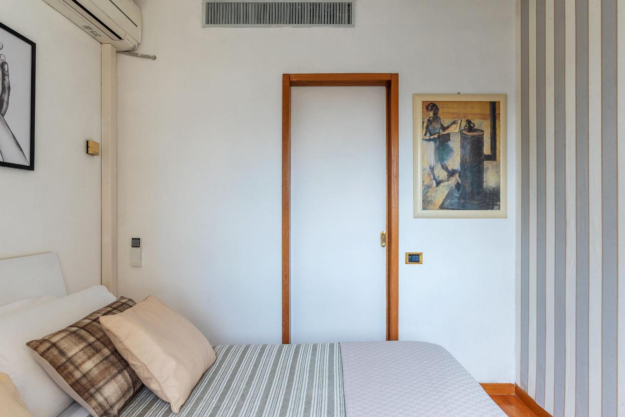 Apartment Along The Tiber Rome