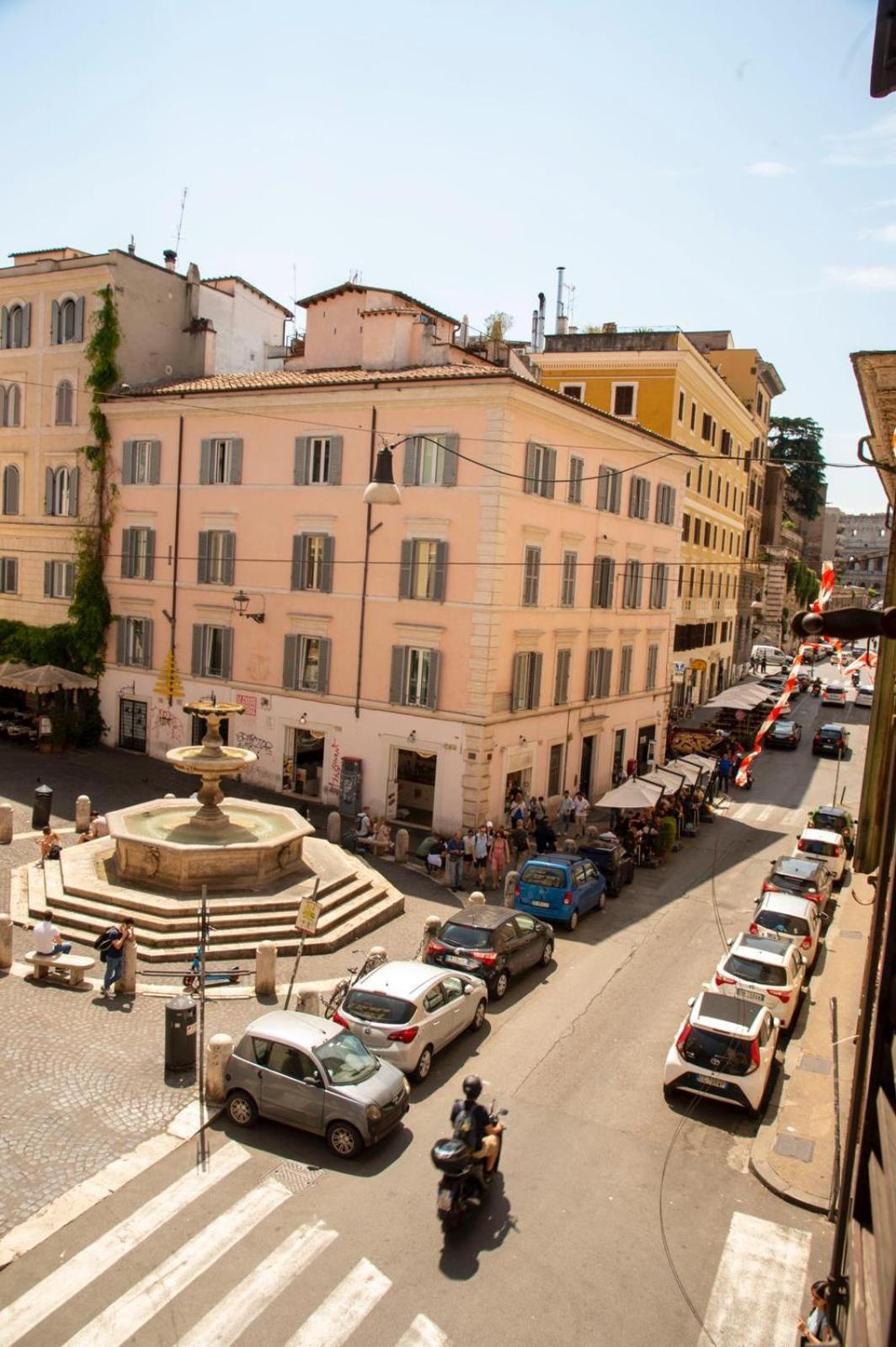 Charme In Piazza Monti Apartment Rome
