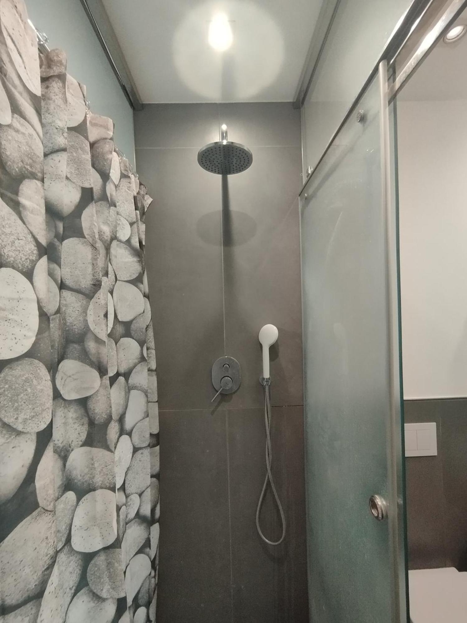 Comfortable Homestay Rome