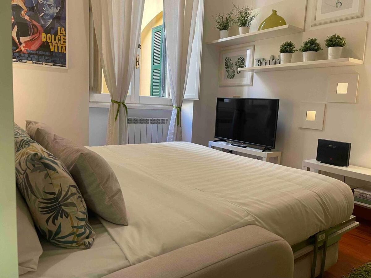 Apartment Live Roma - Domus Luci Al Colosseo New! Rome