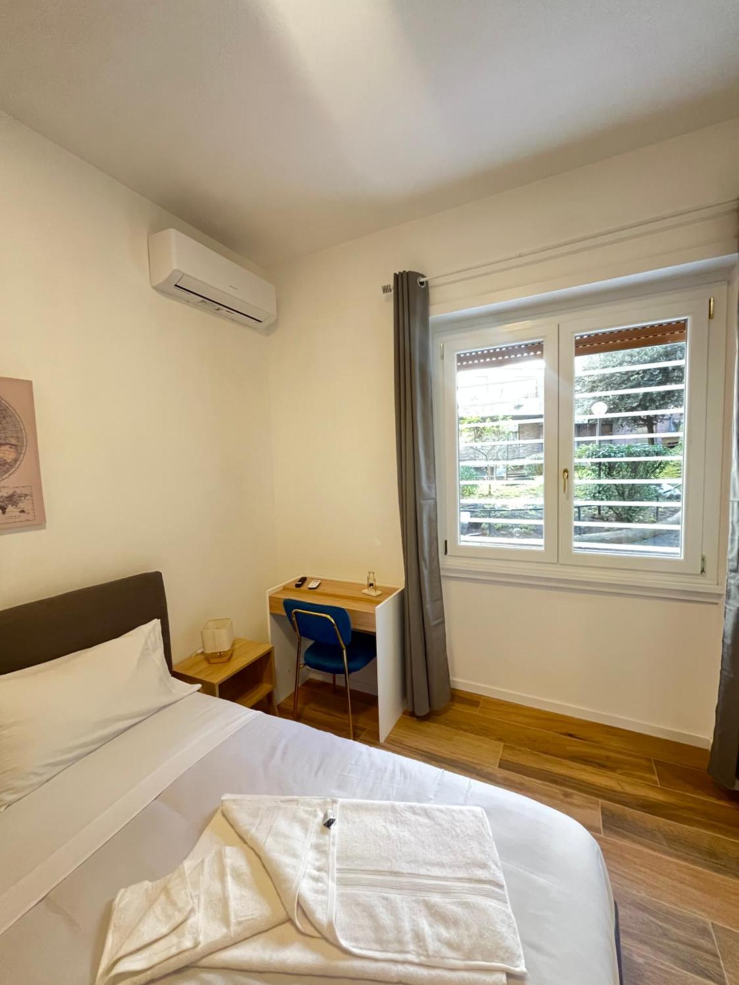 Casa Miseno, Independent Near Metro B Appartement *