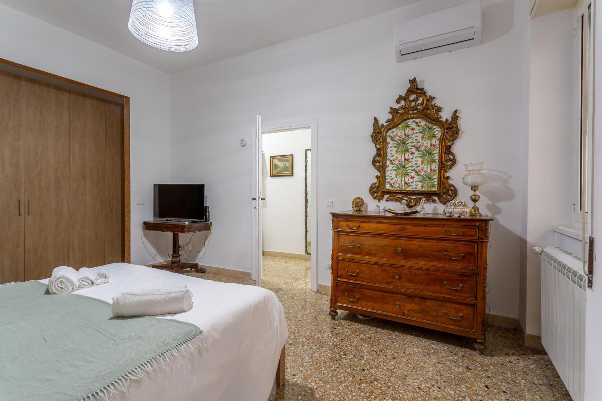 Iflat Dreamy Escape In The Heart Of Trastevere *