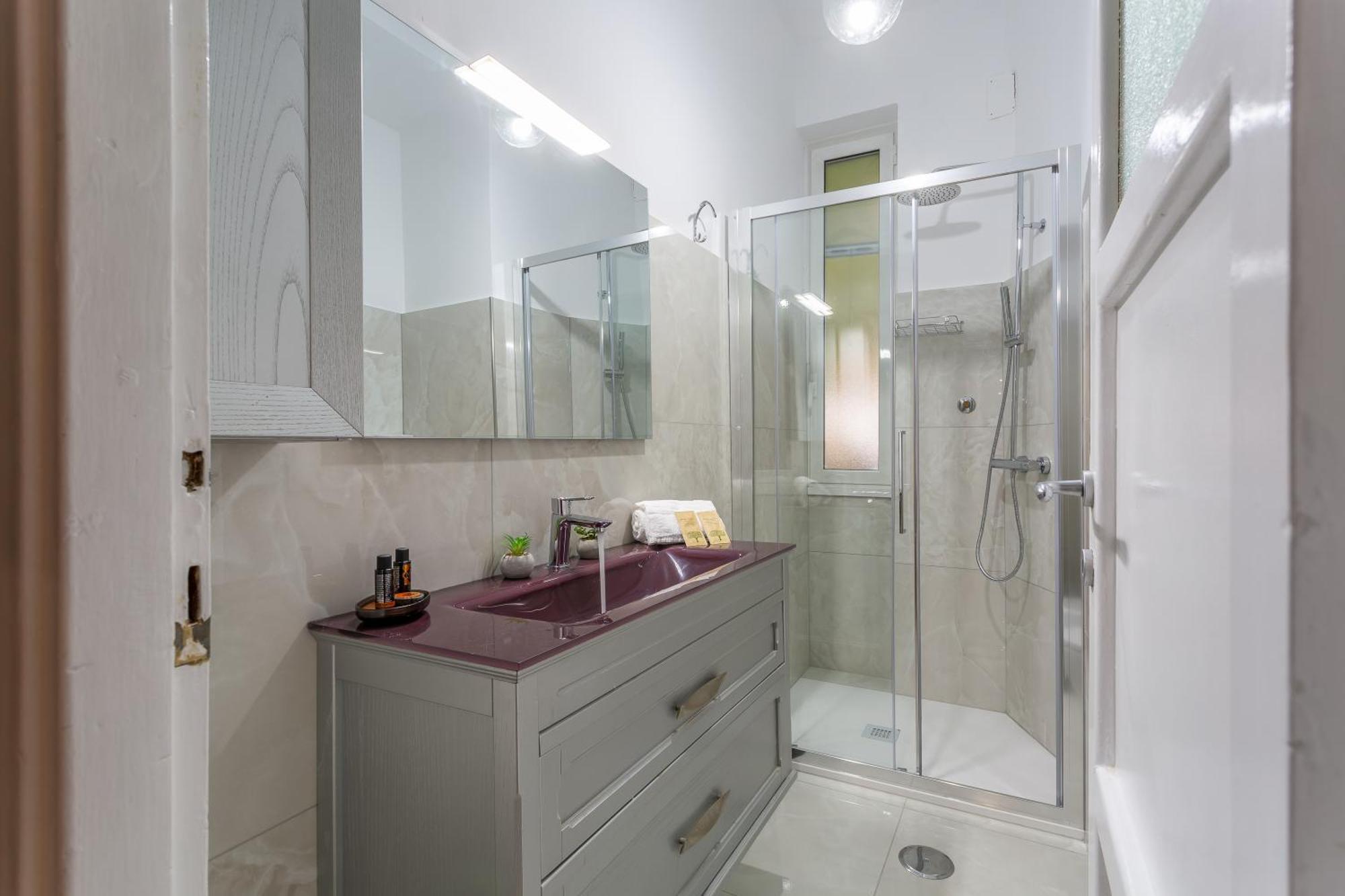 Iflat Dreamy Escape In The Heart Of Trastevere Apartment