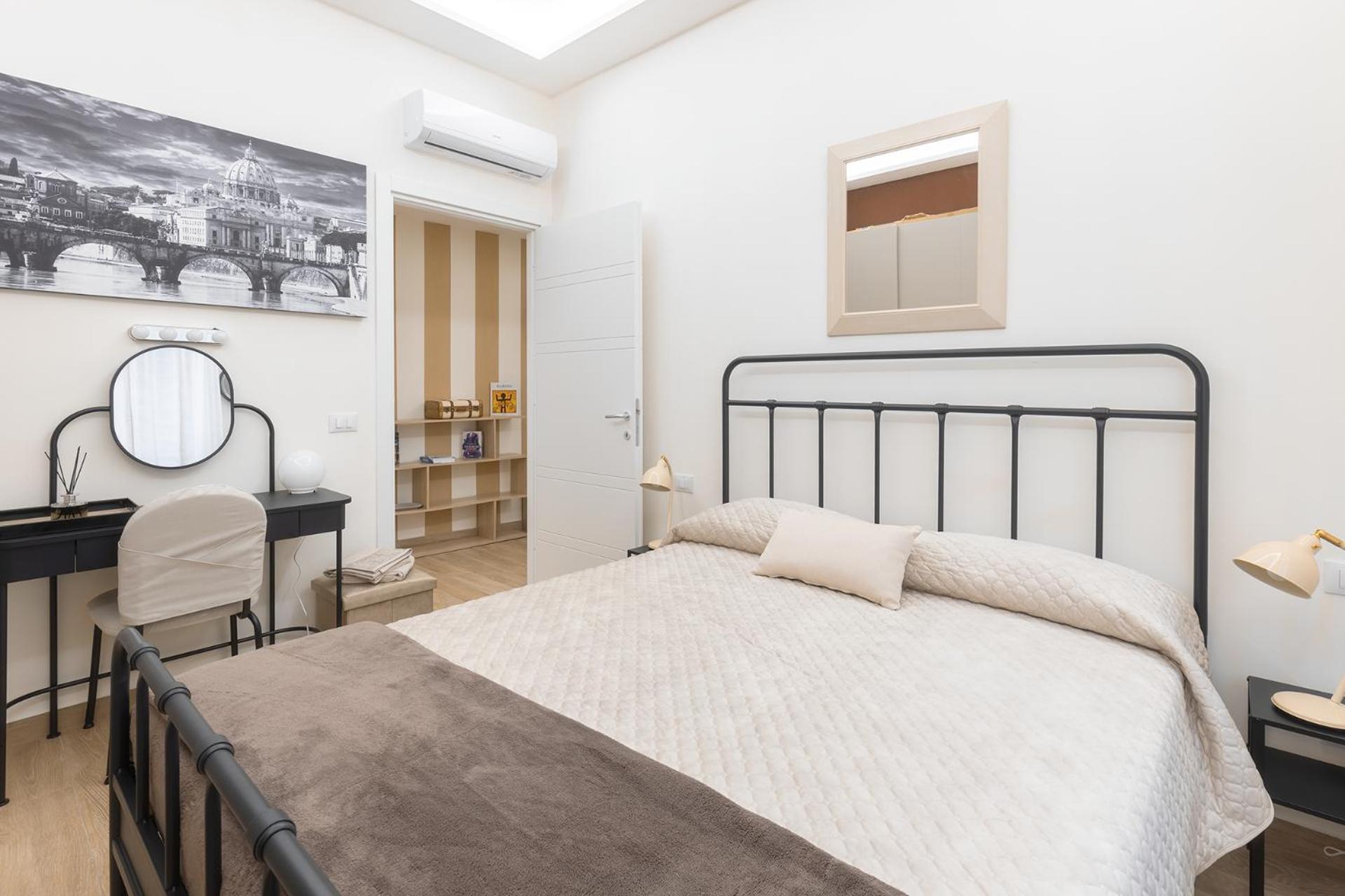 Apartment Le Rondini In Giardino Rome