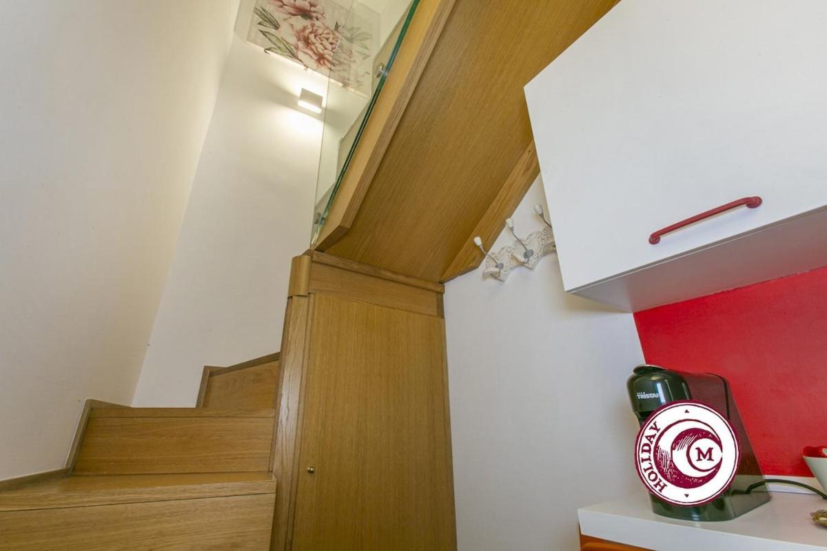 C M Loft La Torre Della Scimmia Apartment