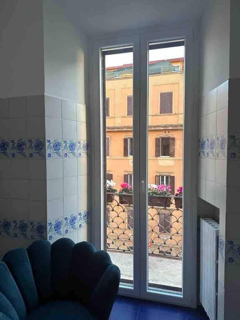 Luxury House Empire 96 Apartment