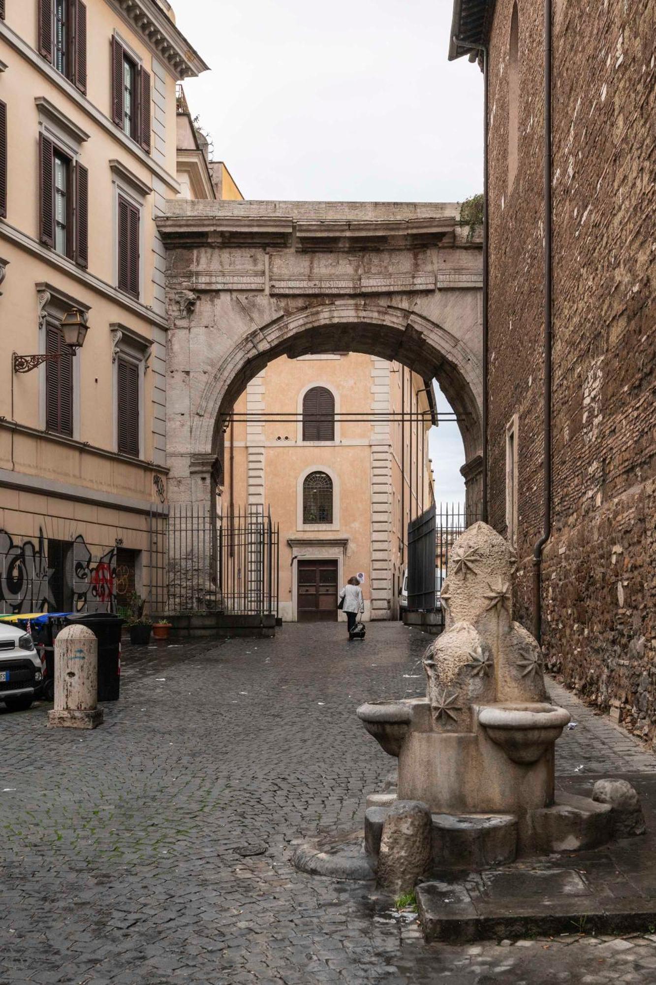 Arts Santa Maria Maggiore Zen 35 Apartment Rome