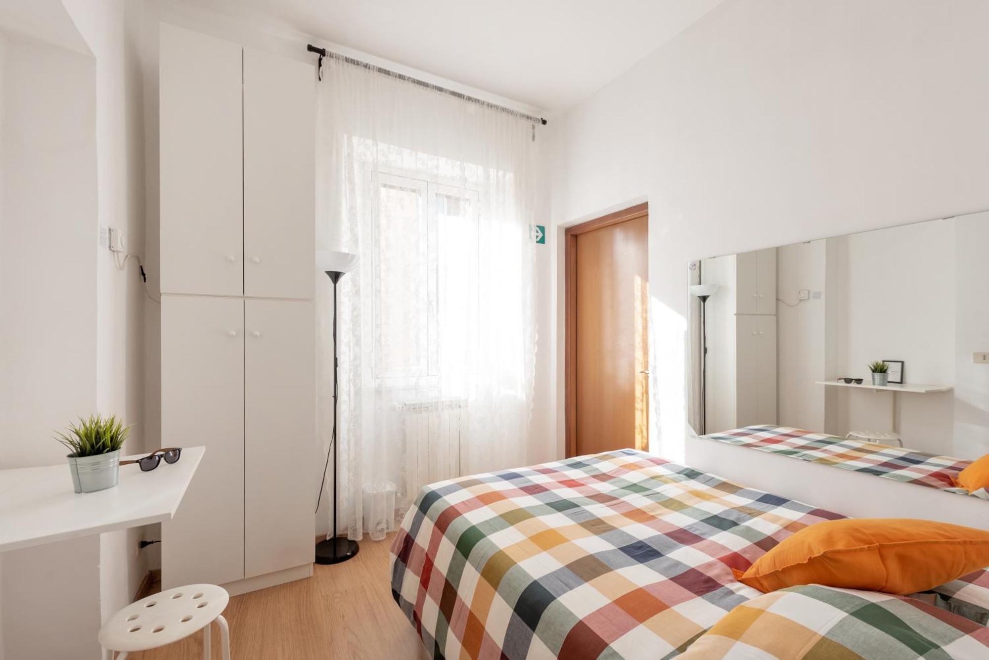 Little Basic Appartement Rome