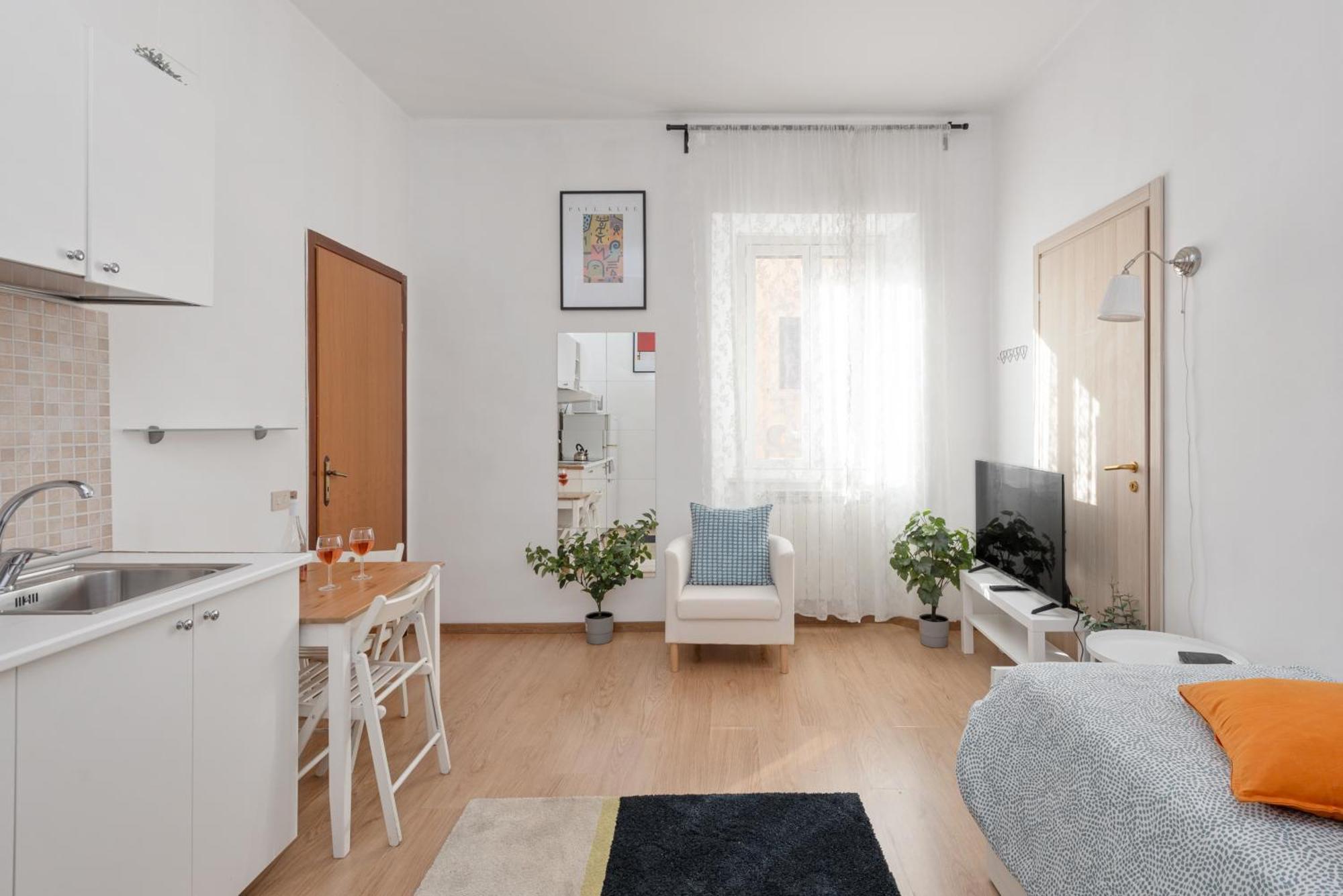 Little Basic Appartement