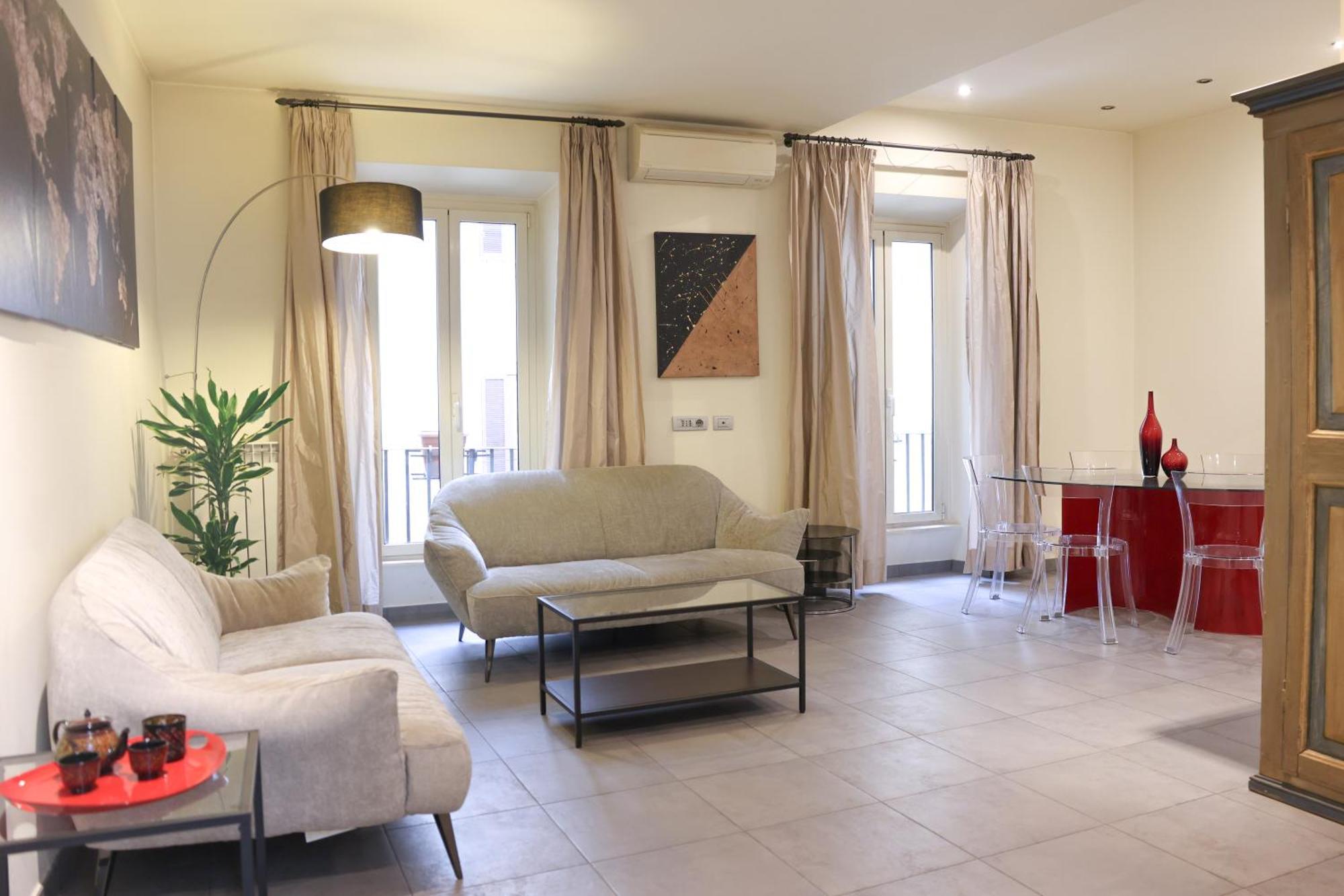 Domus Superior Banchi Nuovi - Navona Pl. - Pantheon Apartment