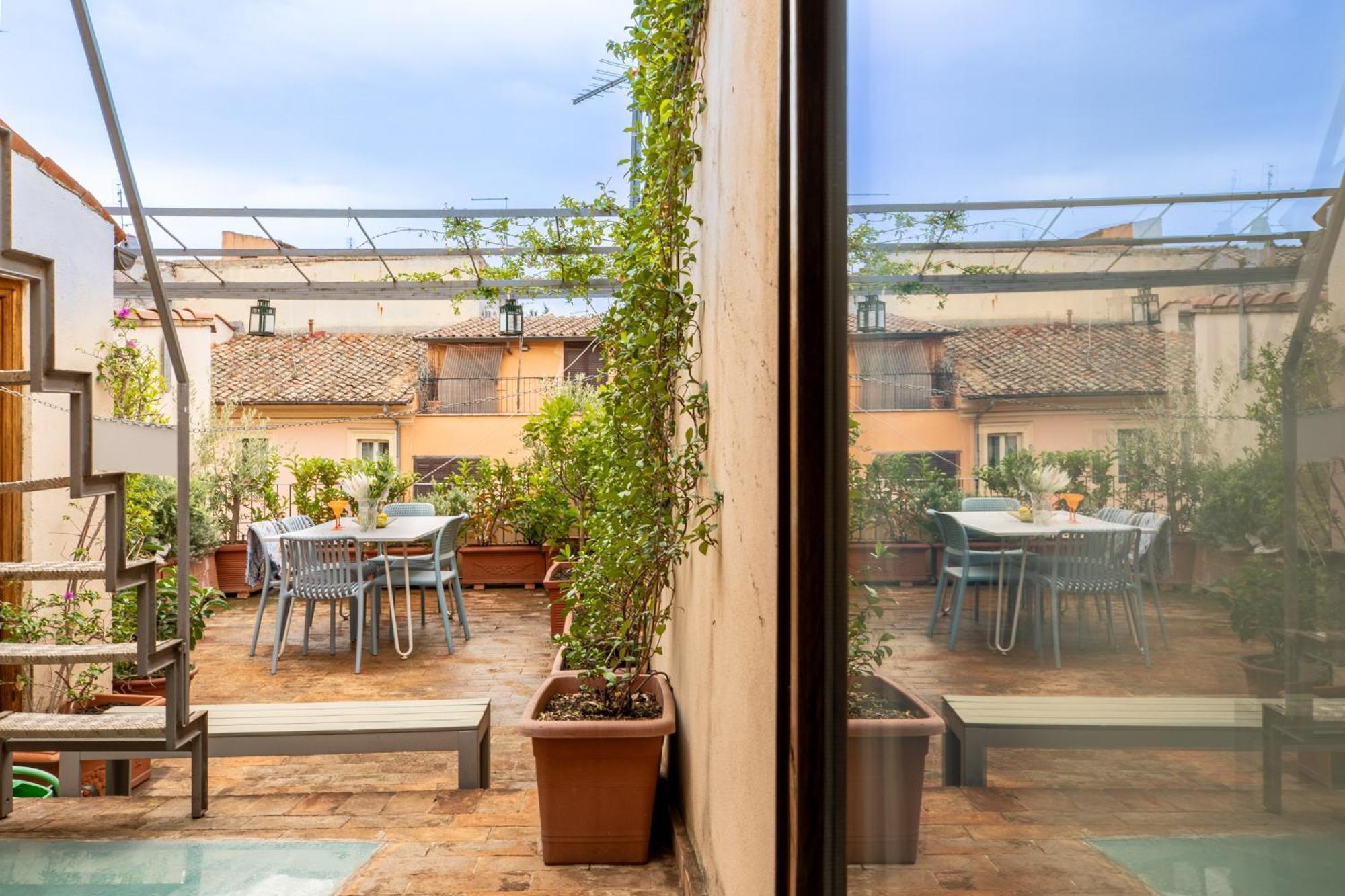 Iflat Monti Roof Terrace * Rome