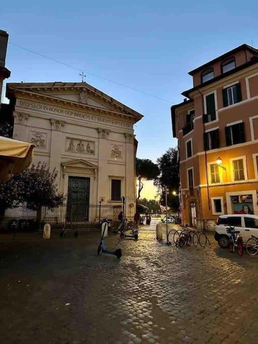 Casa Titti A Trastevere Holiday home *