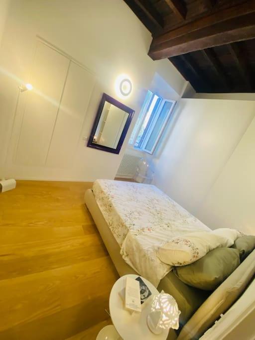 Casa Titti A Trastevere Holiday home Rome