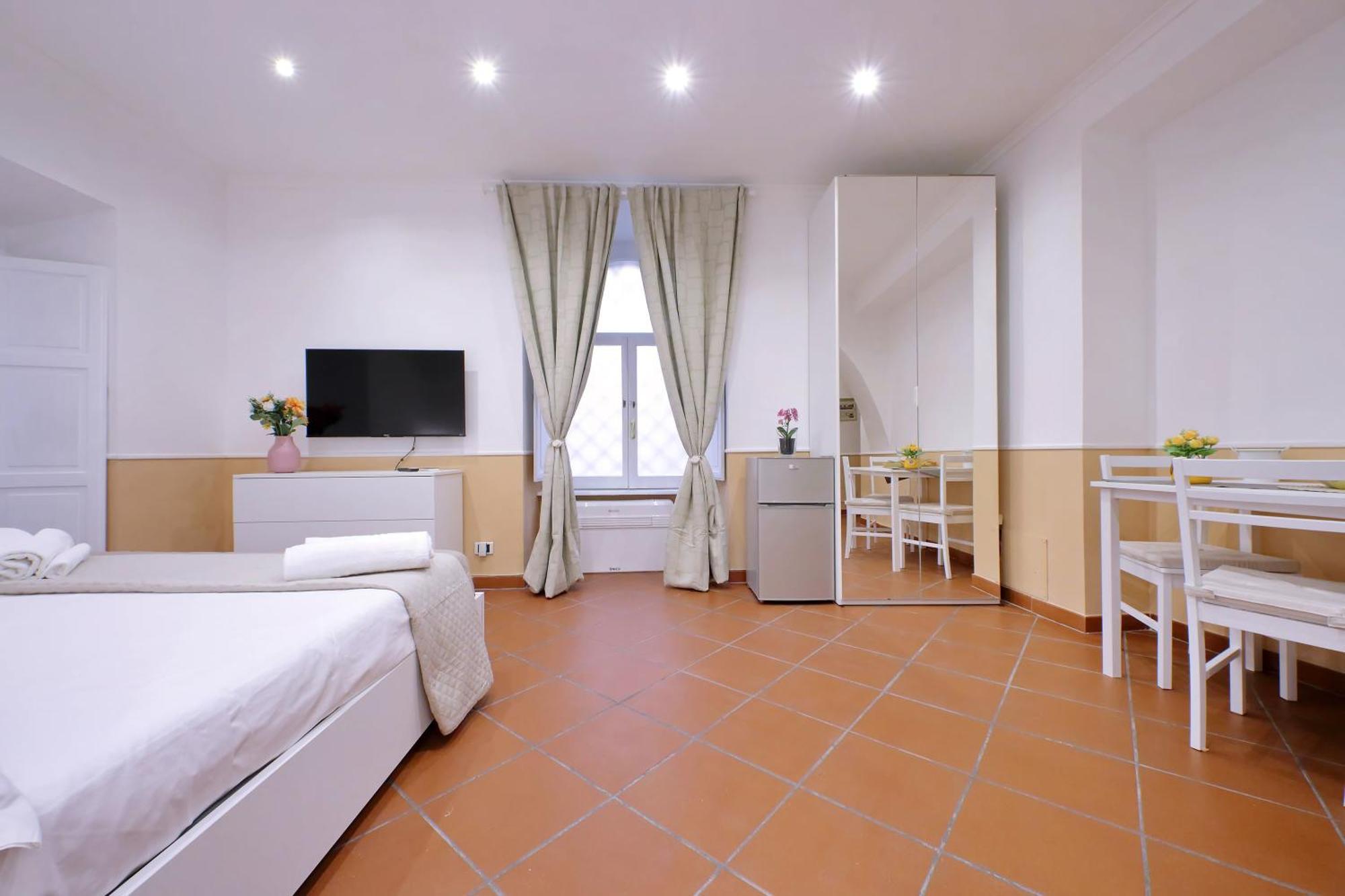 Apartment Trevi Feddy's Rome