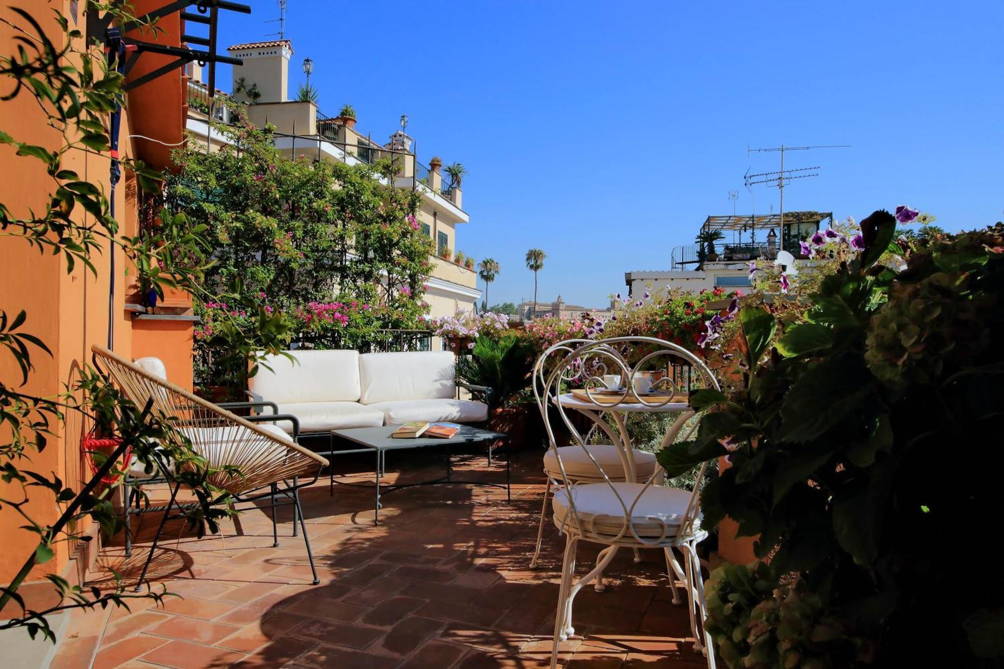 Rooftop - Foro Lux Homestay