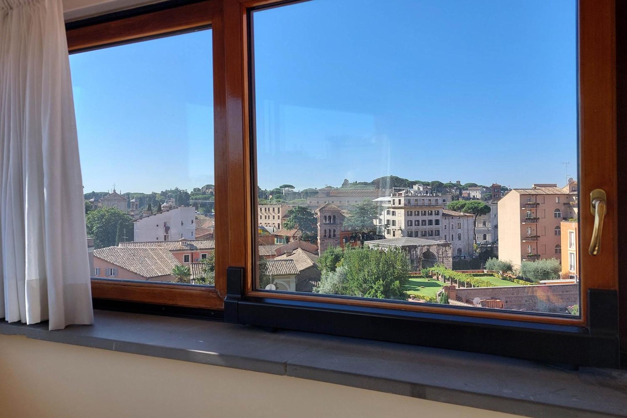 Rooftop - Foro Lux Homestay *